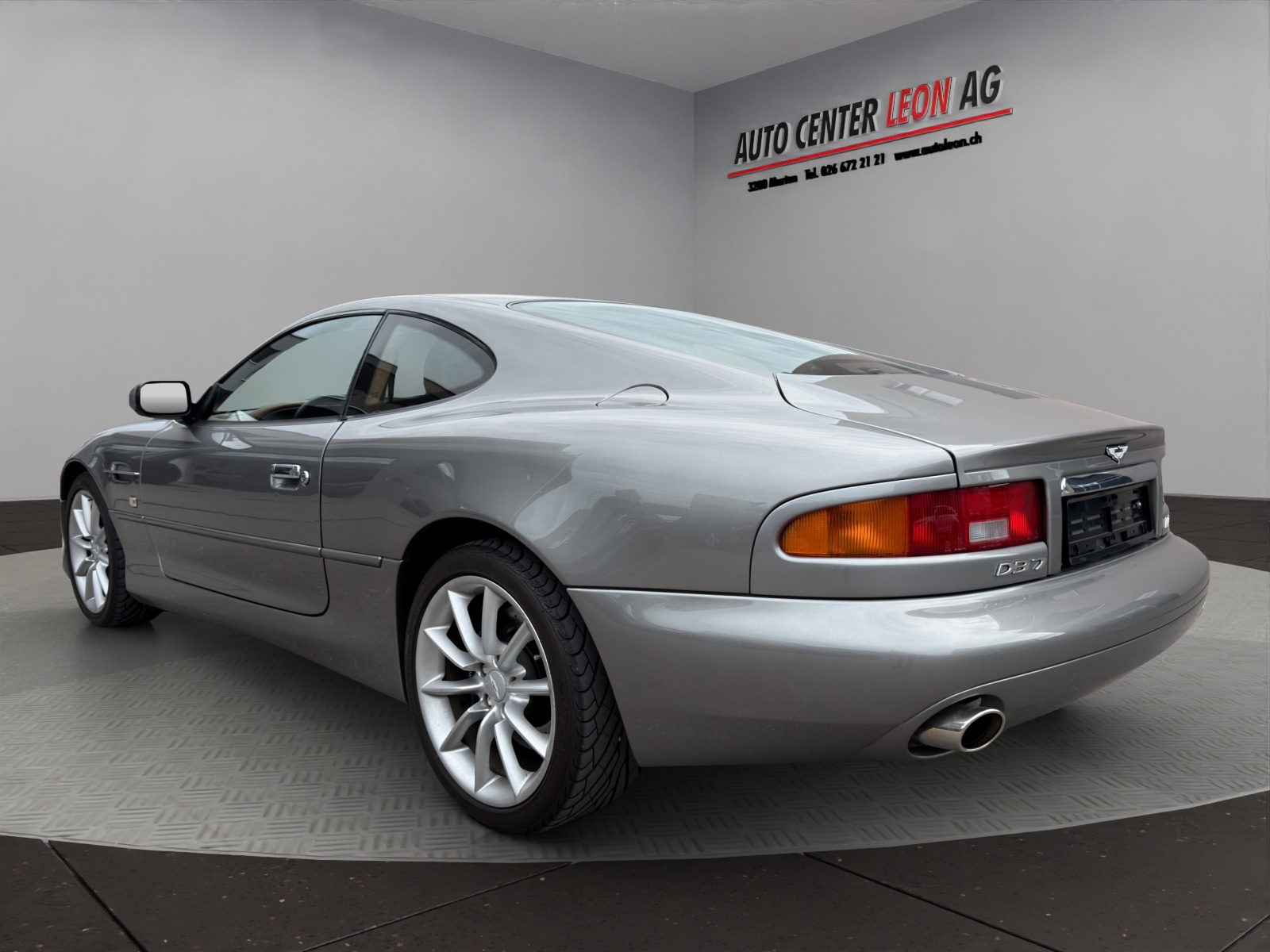 ASTON MARTIN DB7 Vantage-image-3