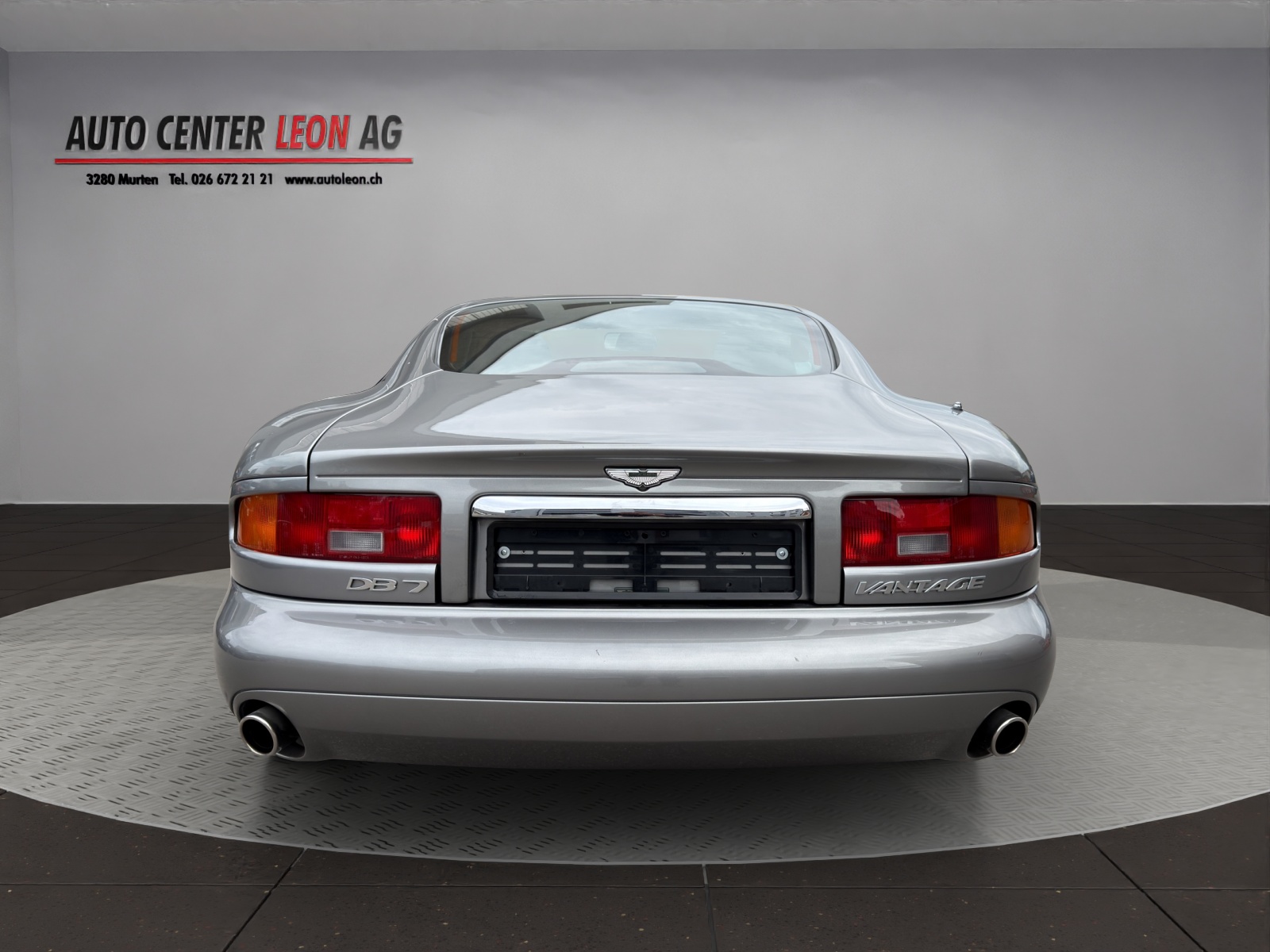 ASTON MARTIN DB7 Vantage-image-4