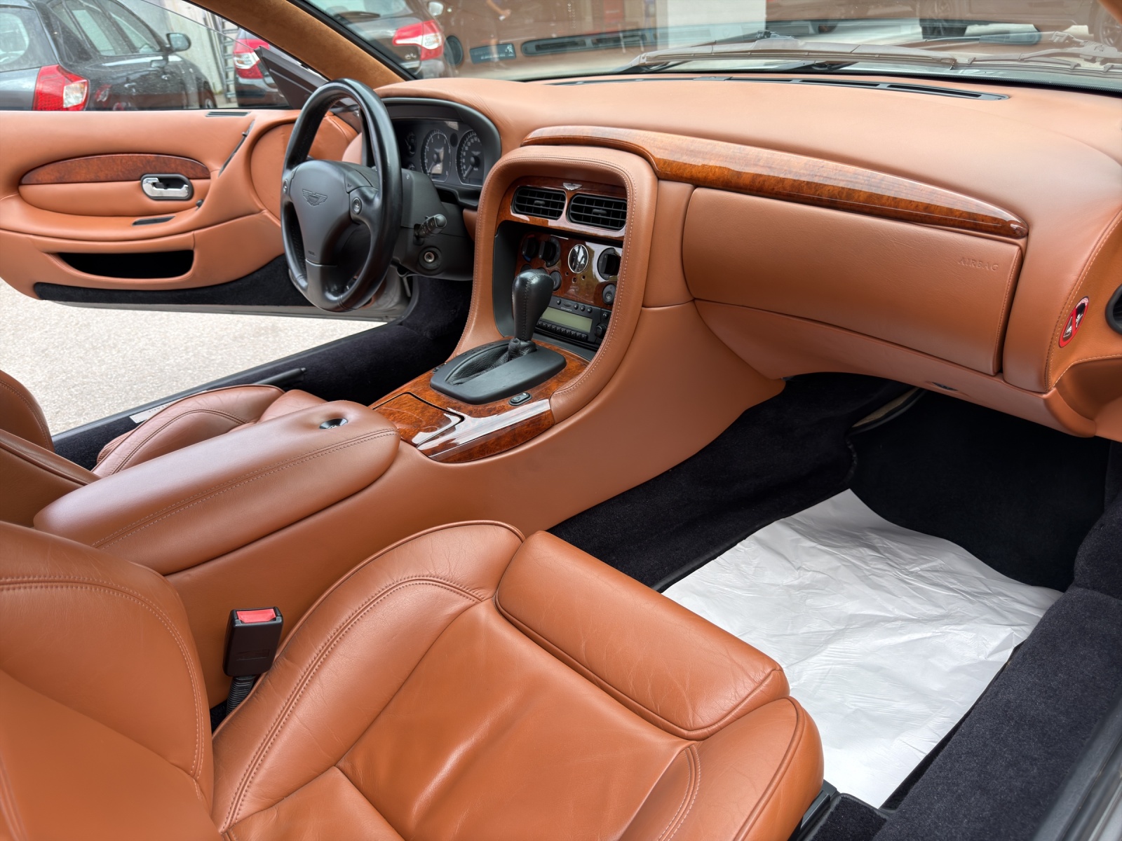 ASTON MARTIN DB7 Vantage-image-22