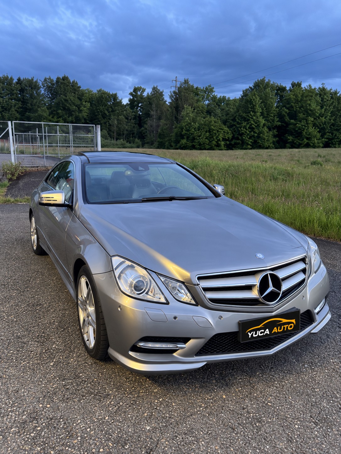 MERCEDES-BENZ E 300 CGI BlueEfficiency 7G-Tronic-image-0