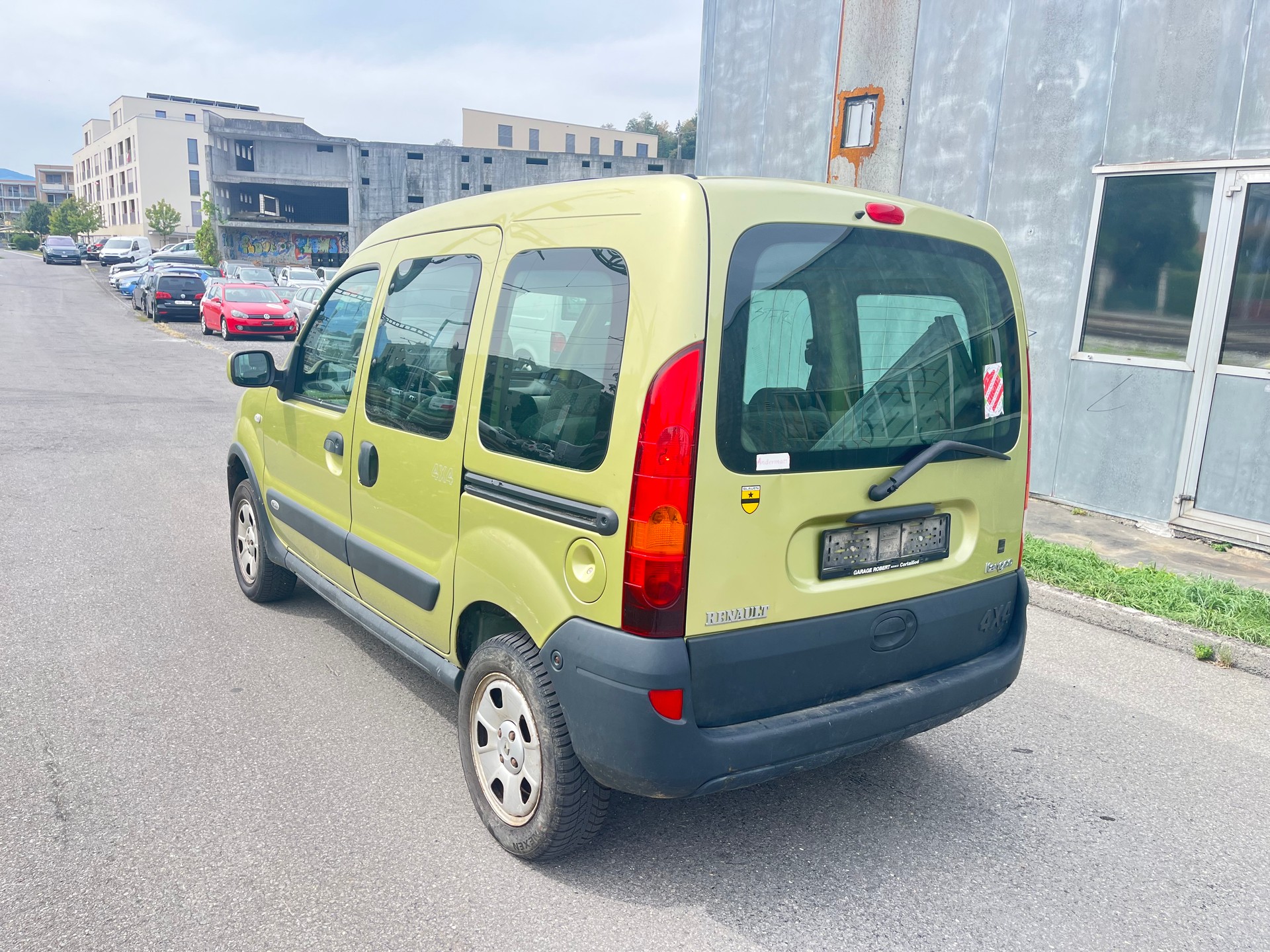 RENAULT Kangoo 1.6 16V Privilège 4x4-image-5