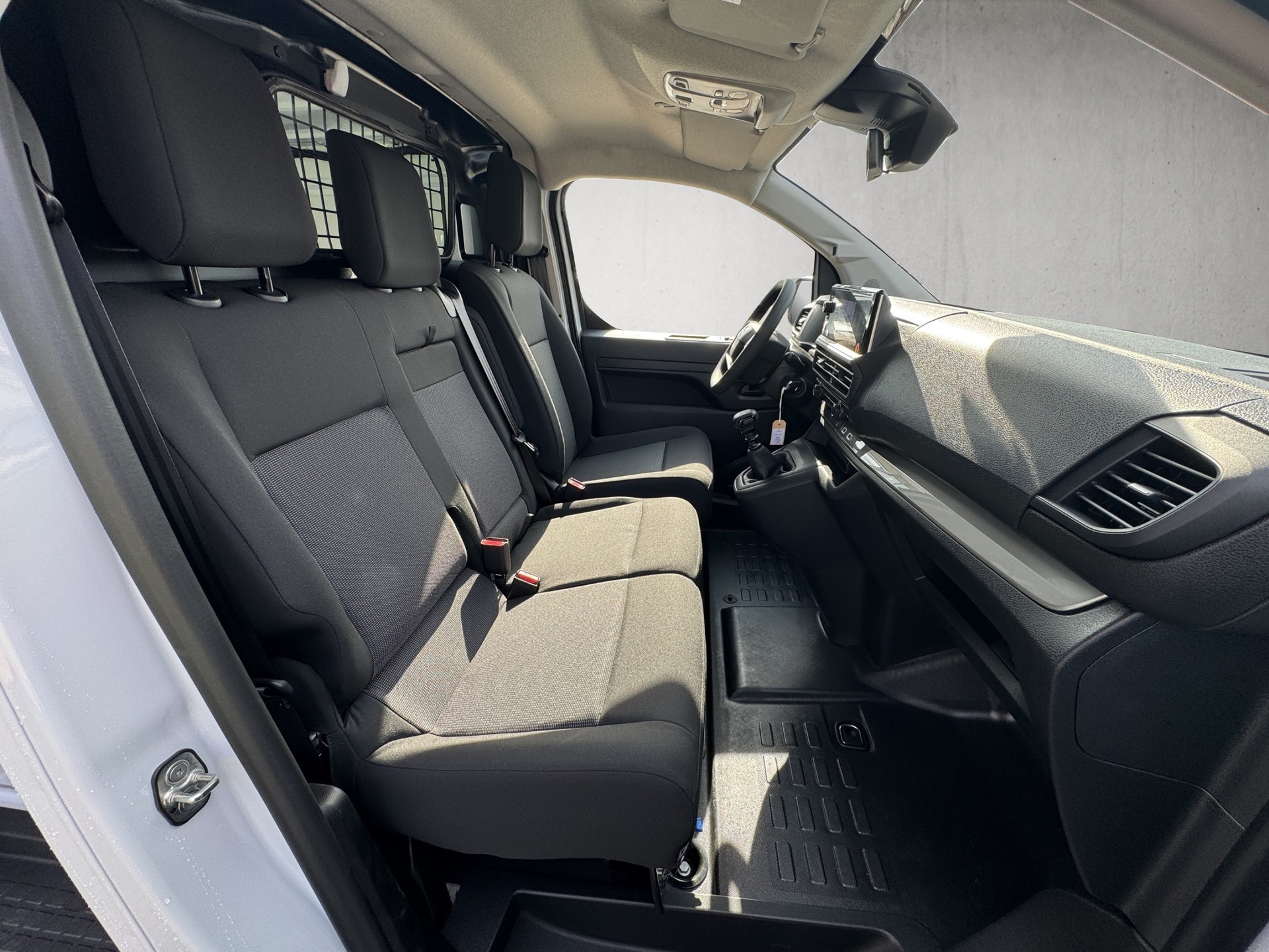OPEL Vivaro Cargo 1.5 D 120 Energize Your Business S/S-image-11