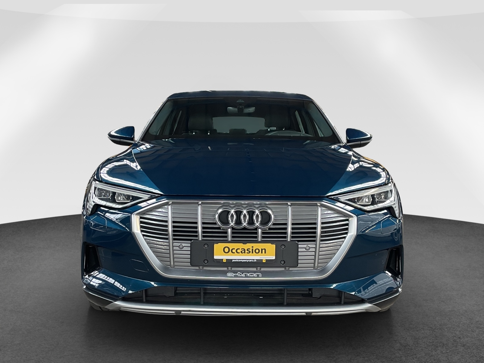 AUDI e-tron 55 Advanced quattro-image-1