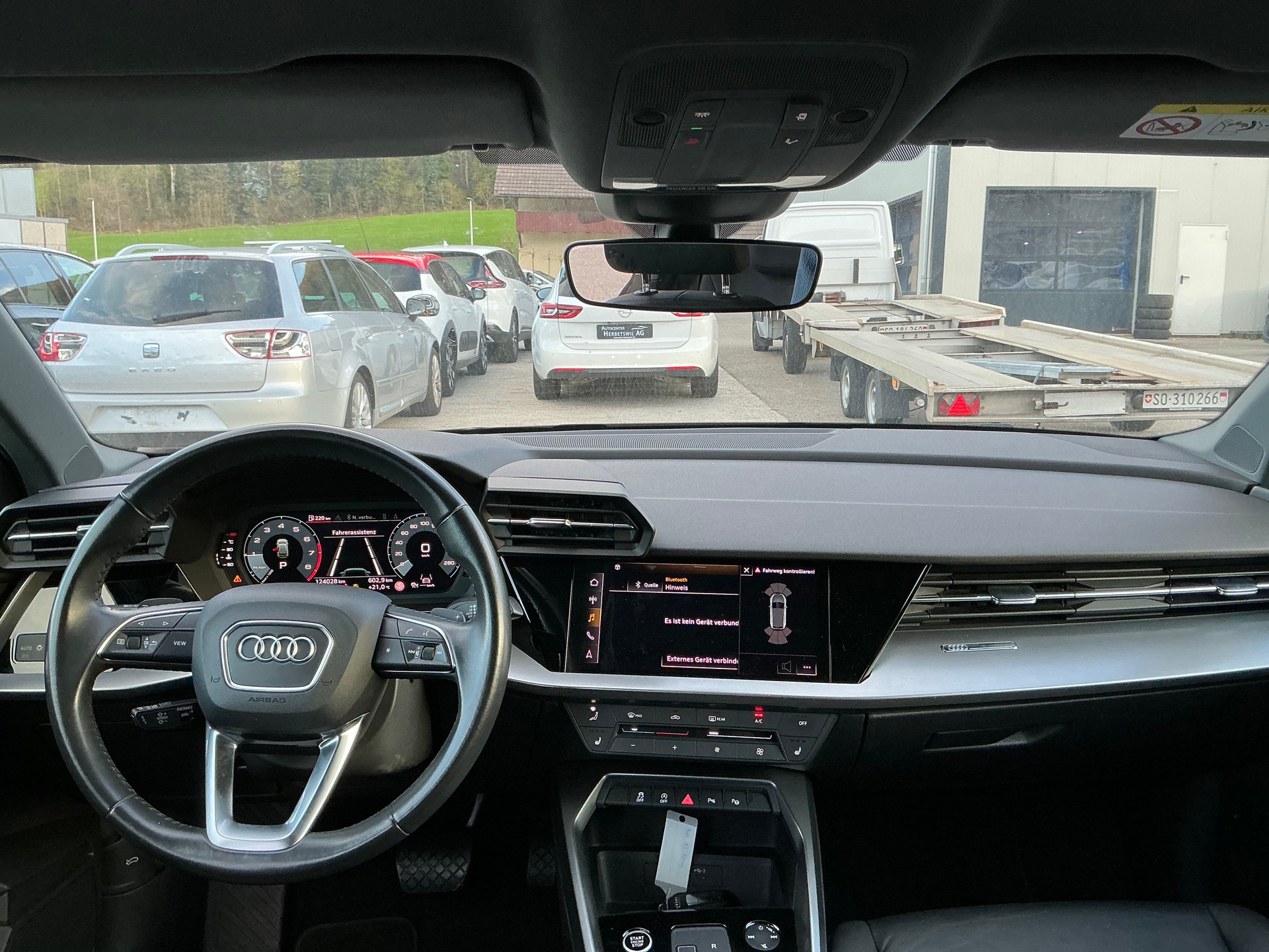 AUDI A3 Sportback 35 TFSI S line Attraction S-tronic-image-7