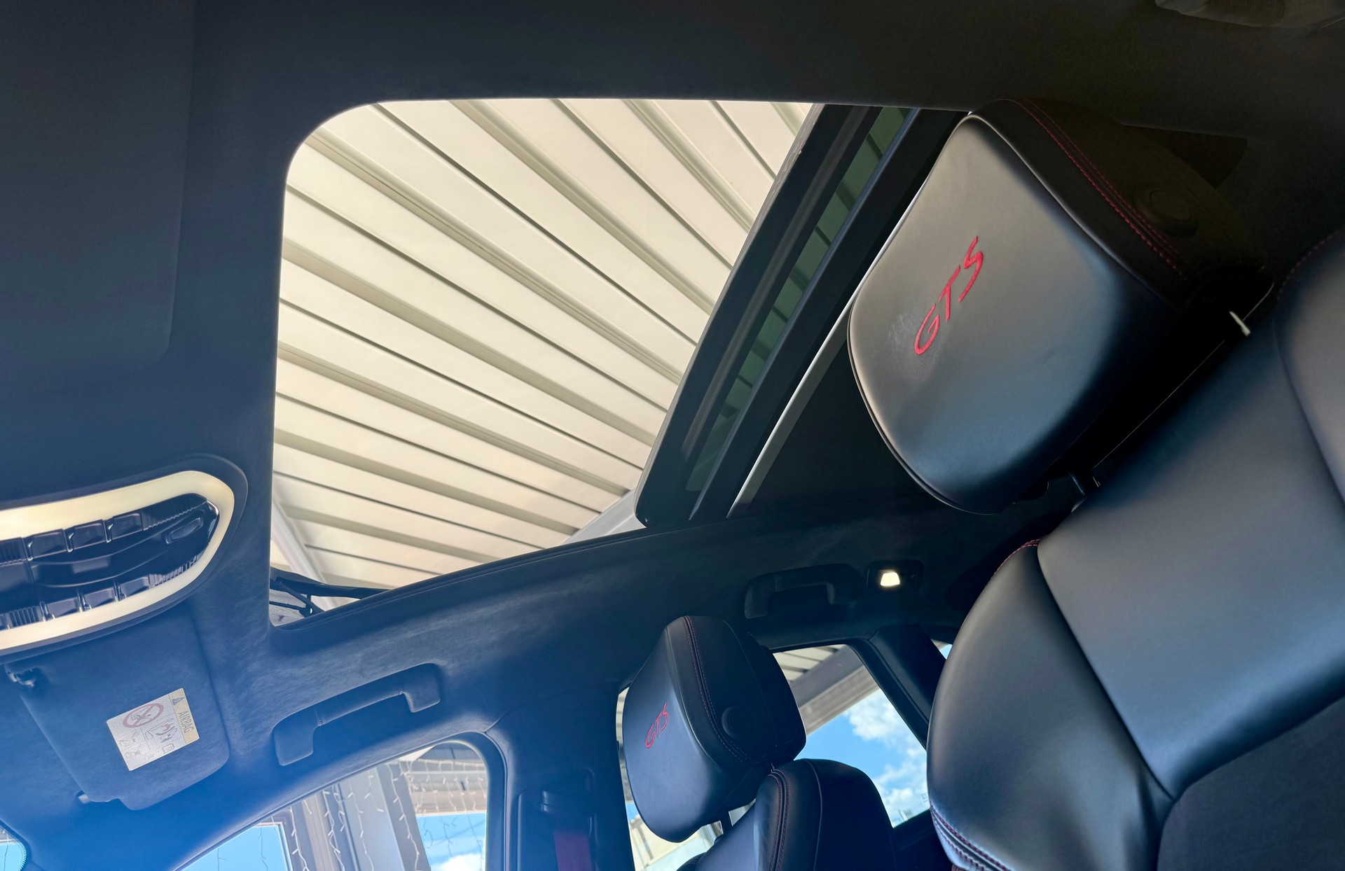 PORSCHE Macan GTS PDK-image-15