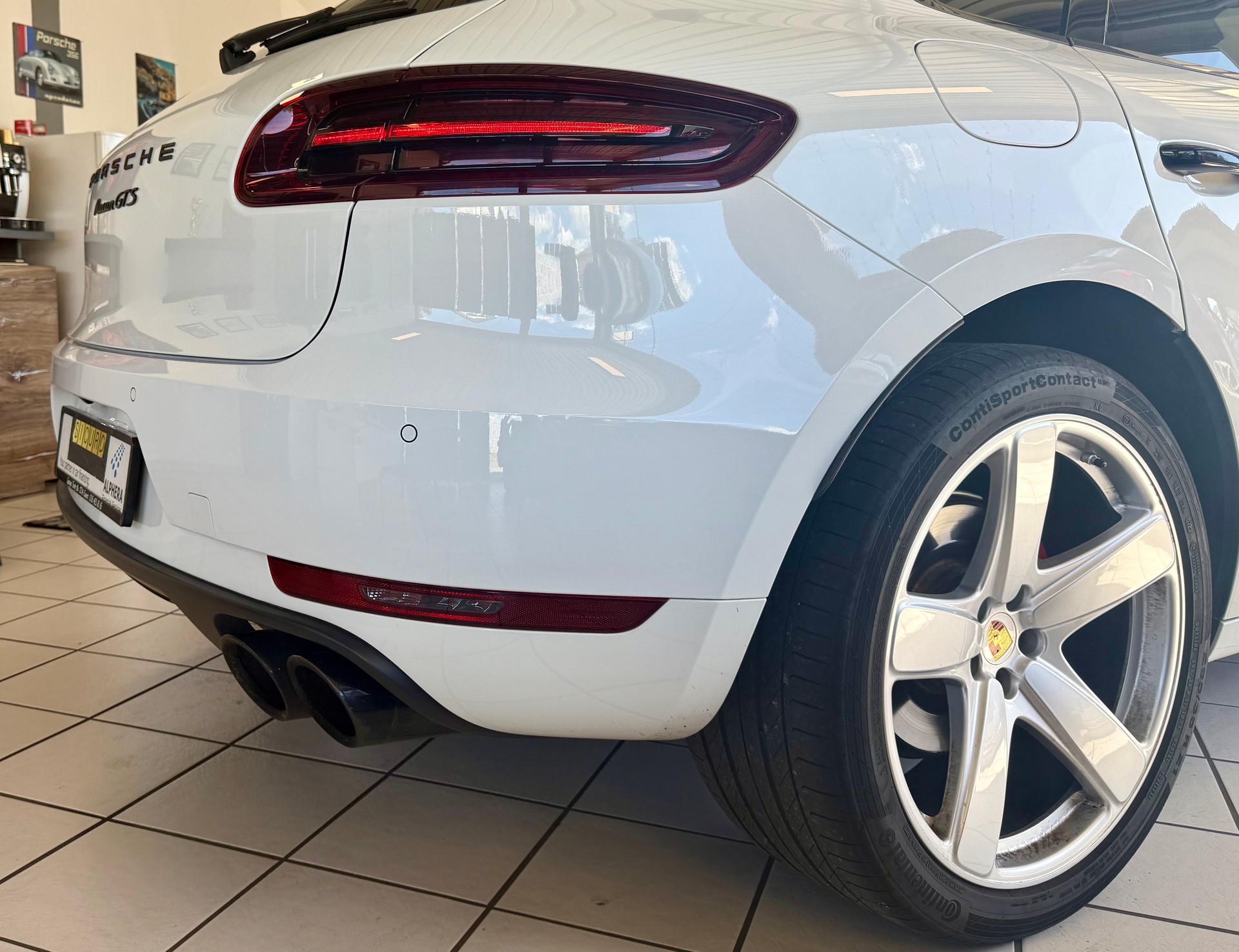 PORSCHE Macan GTS PDK-image-10