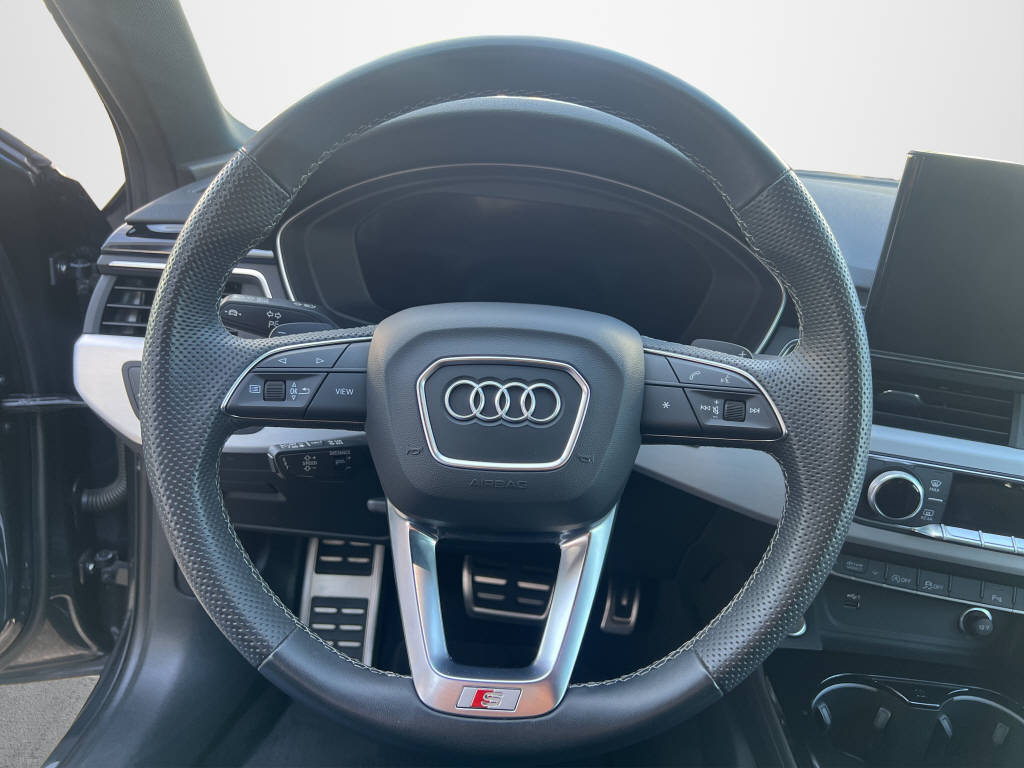 AUDI A4 Avant 2.0 40 TDI Advanced quattro S-T-image-9