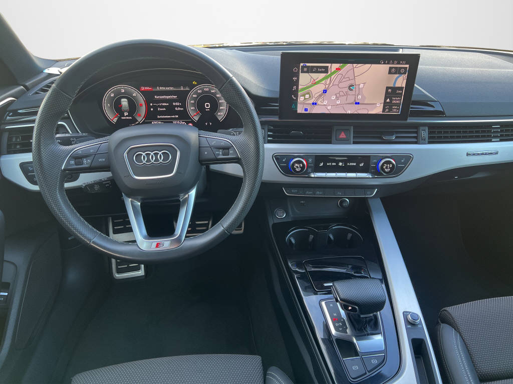 AUDI A4 Avant 2.0 40 TDI Advanced quattro S-T-image-13