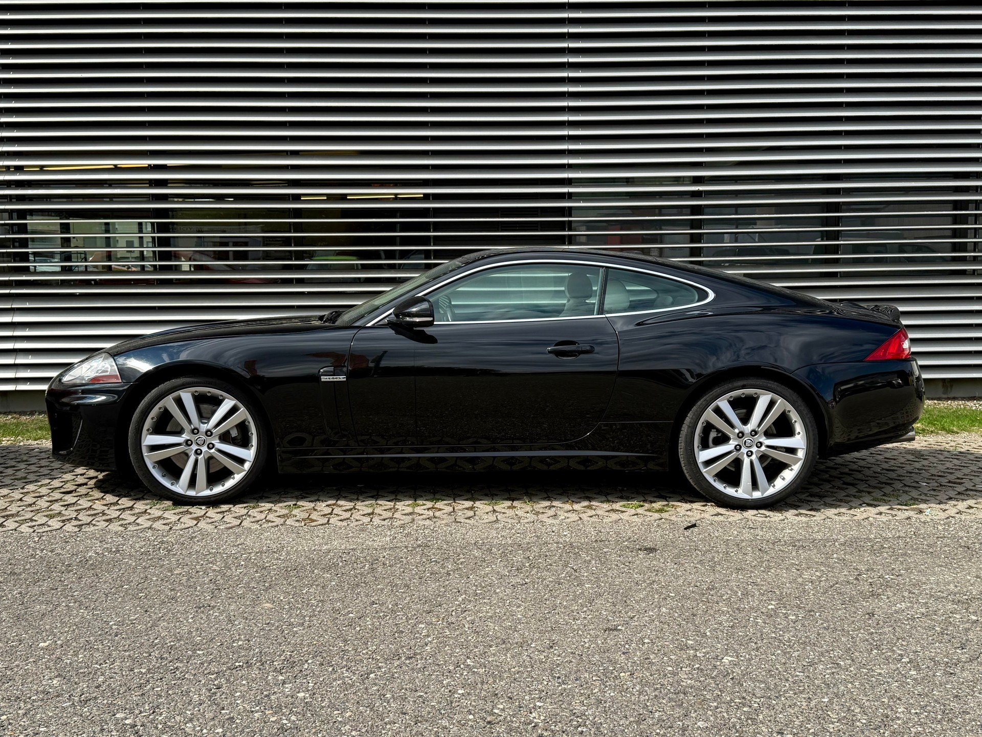 JAGUAR XK 5.0 V8 Portfolio Automatic-image-4
