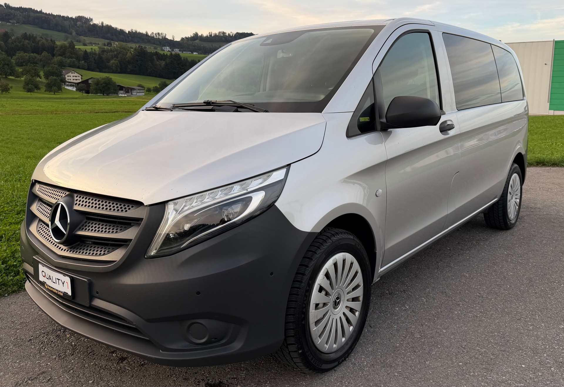 MERCEDES-BENZ Vito 116 CDI Pro Tourer 4Matic 9G-Tronic-image-0