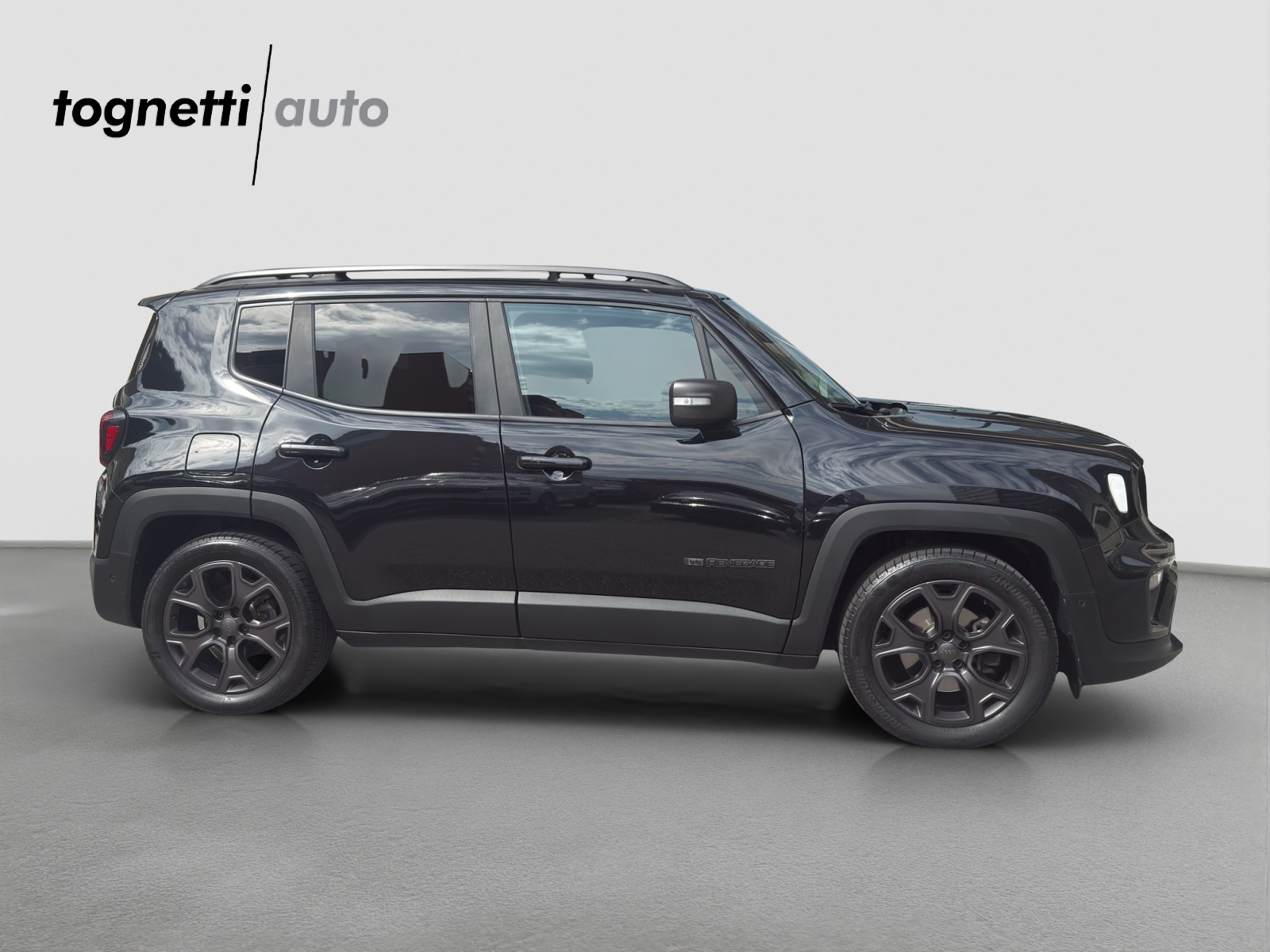 JEEP Renegade 1.3 GSE Turbo 80TH Anniversary-image-3