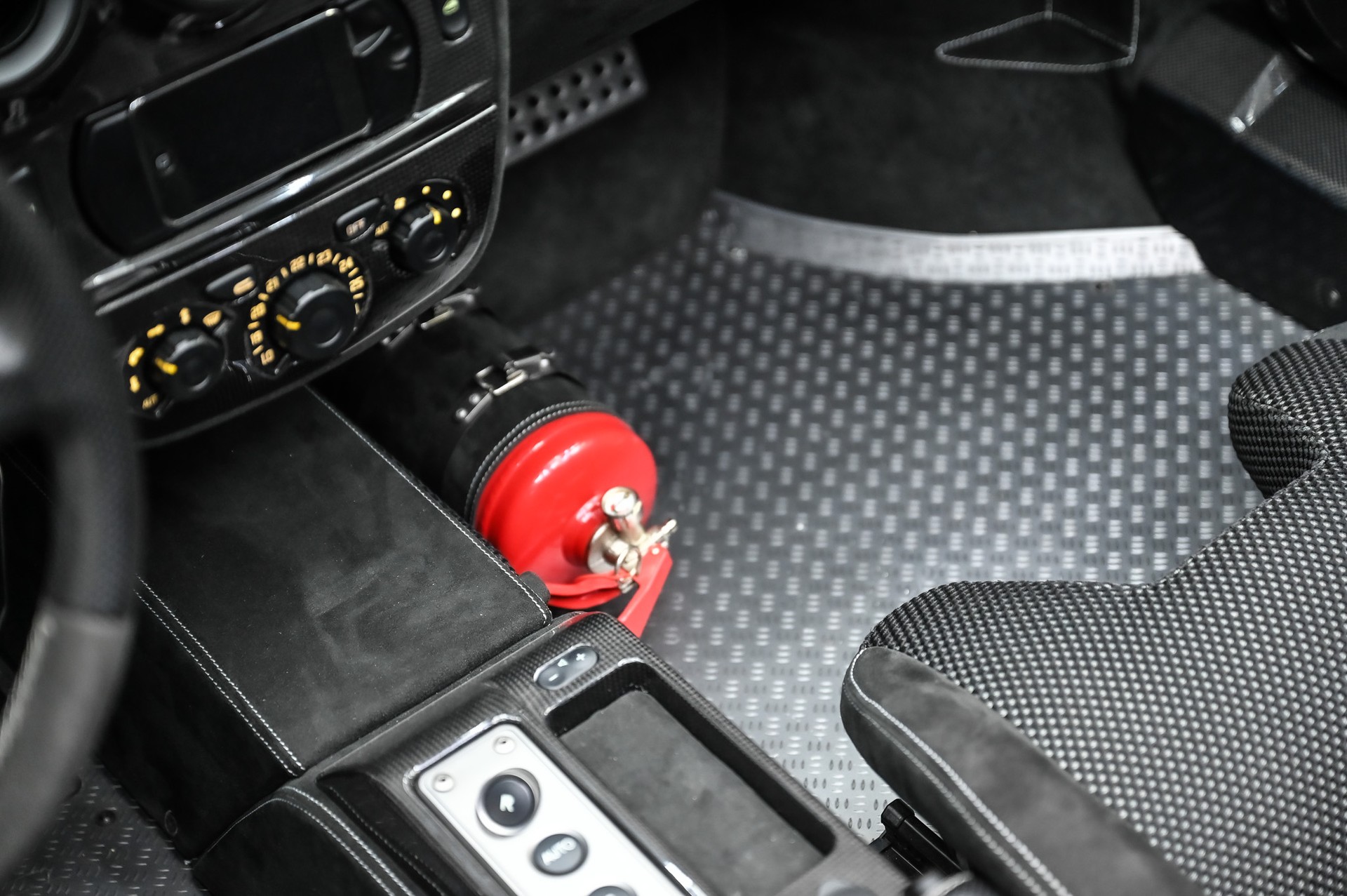 FERRARI F430 Spider Scuderia 16M 1 / 499-image-31