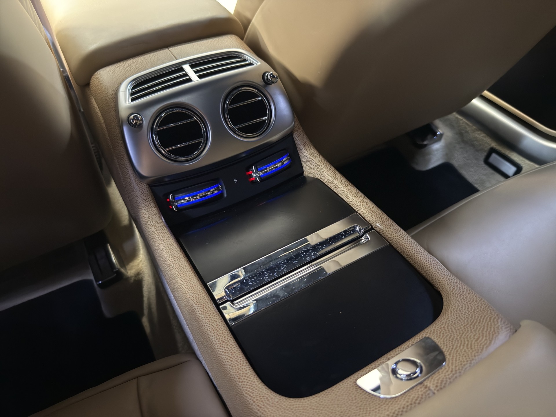 ROLLS-ROYCE COUPE 6.6 V12-image-24