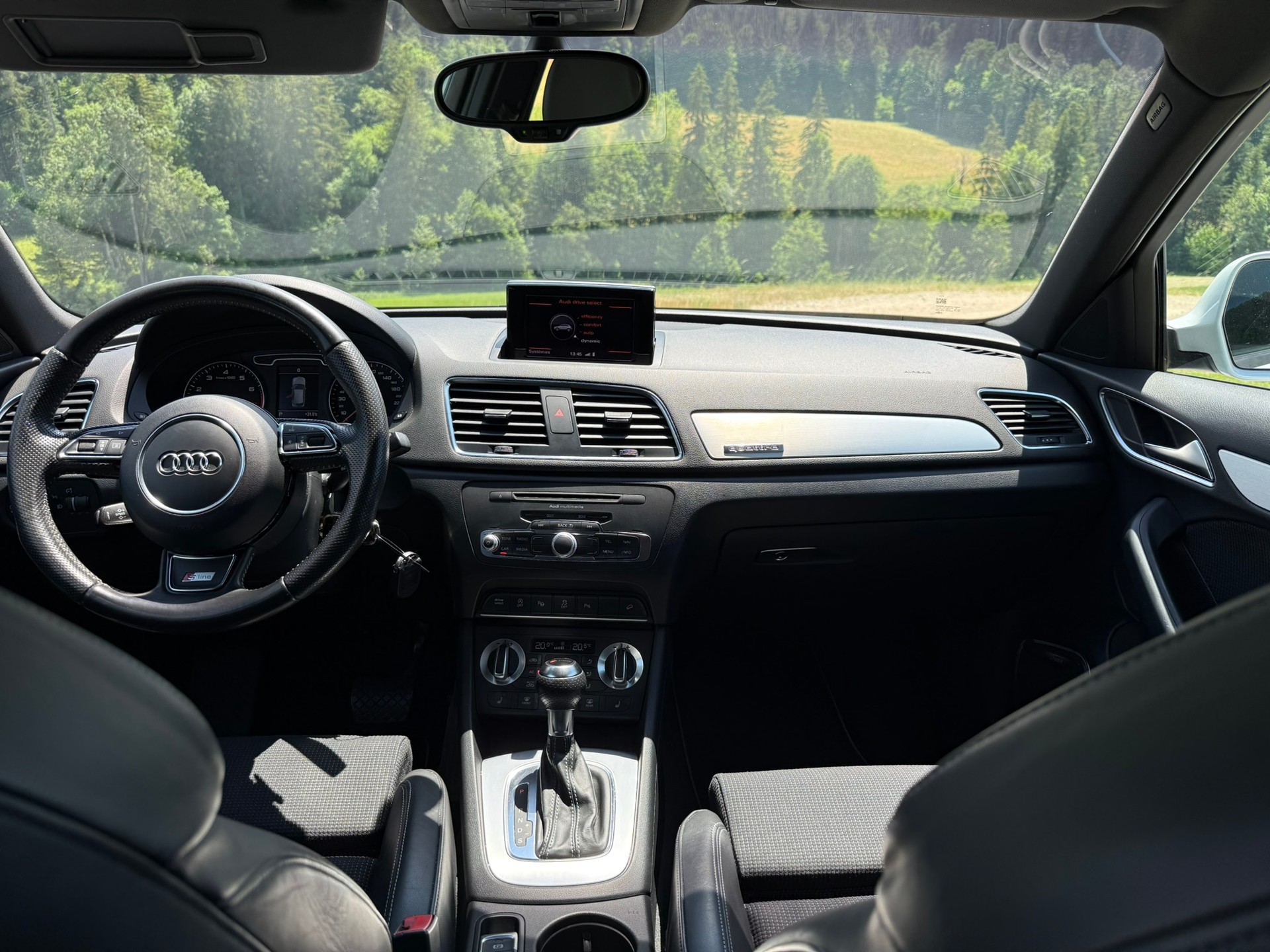 AUDI 2.0 TFSI quattro S-Tronic-image-7
