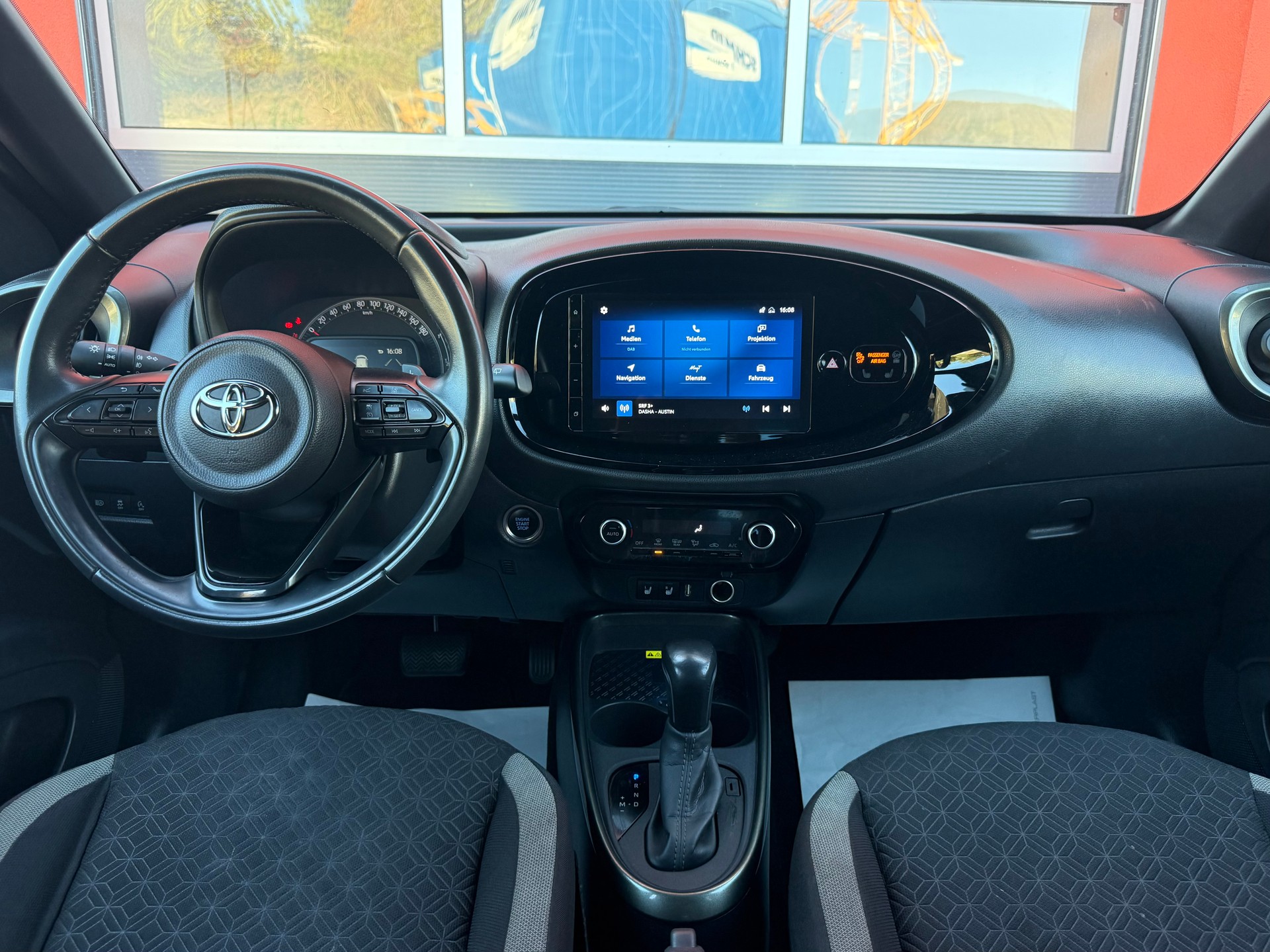 TOYOTA Aygo X 1.0 VVT-i Trend CVT-image-6
