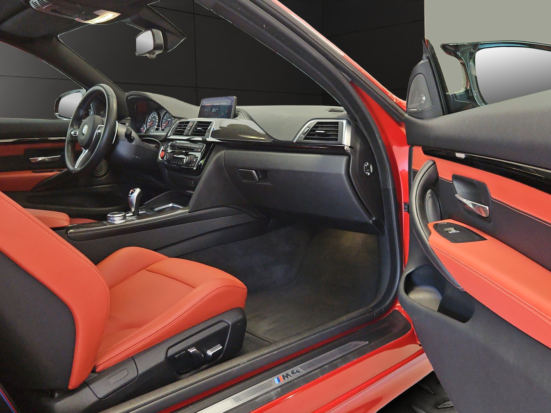 BMW M4 Coupé Competition DKG-image-17