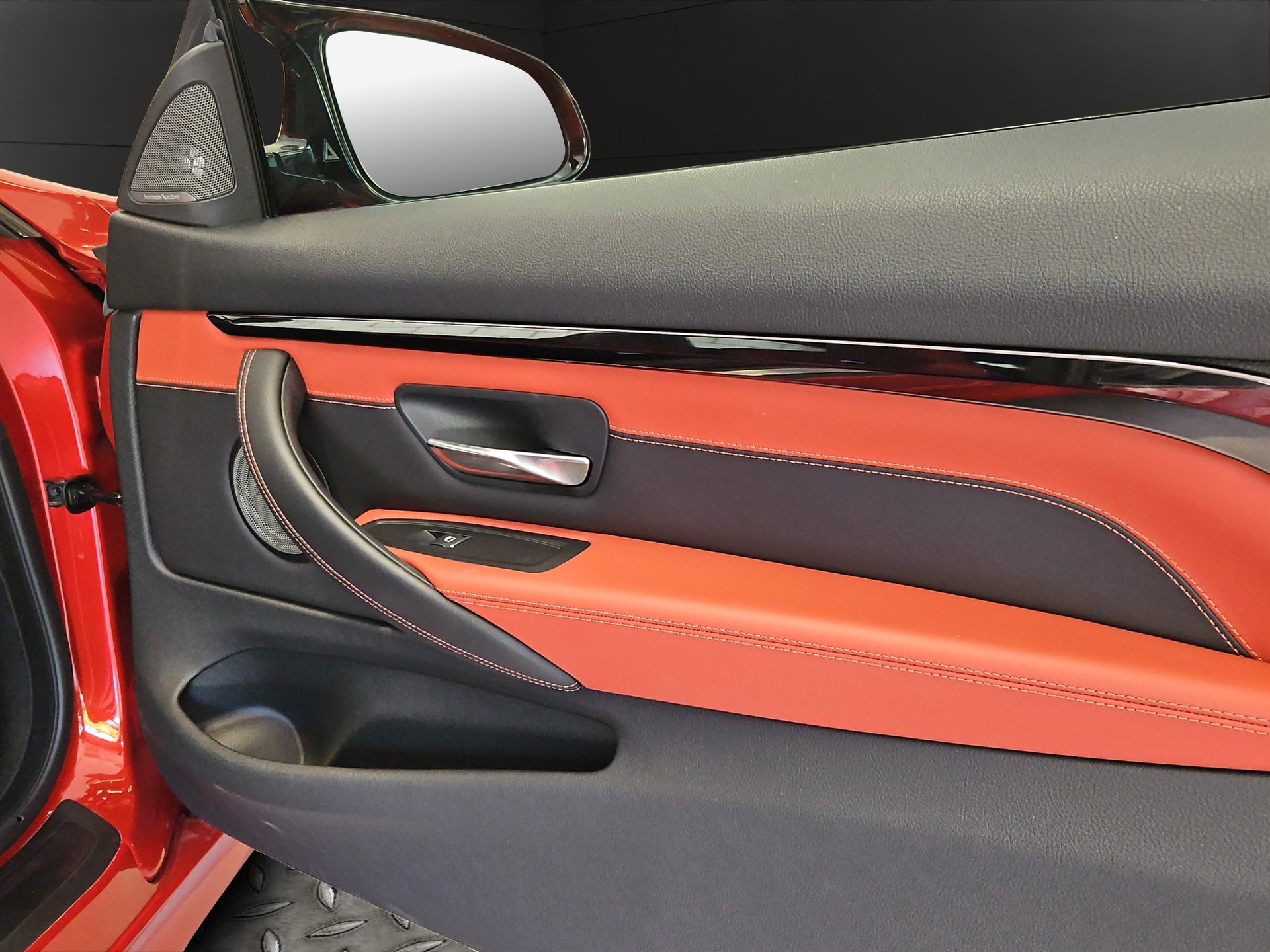 BMW M4 Coupé Competition DKG-image-14
