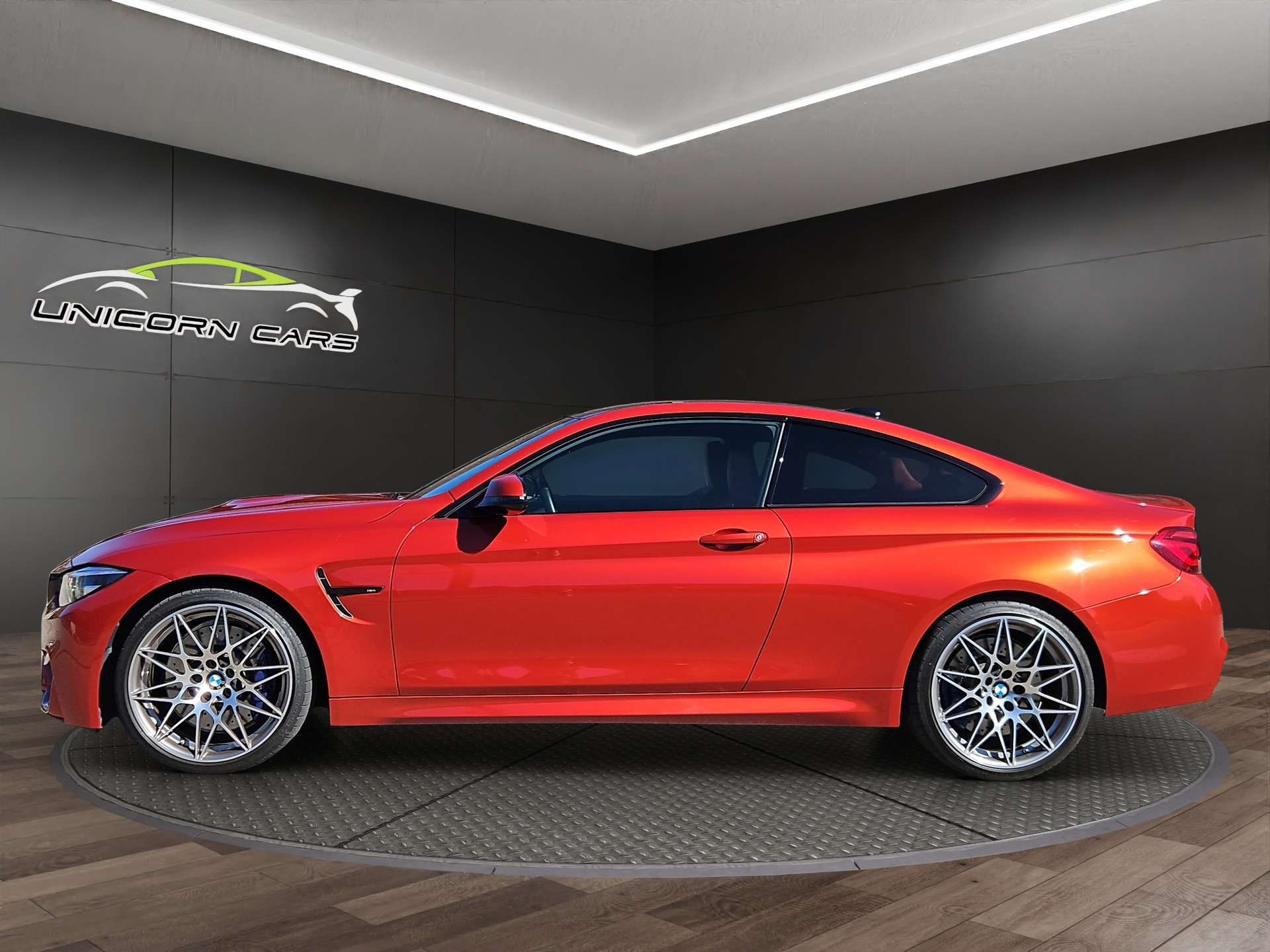BMW M4 Coupé Competition DKG-image-7