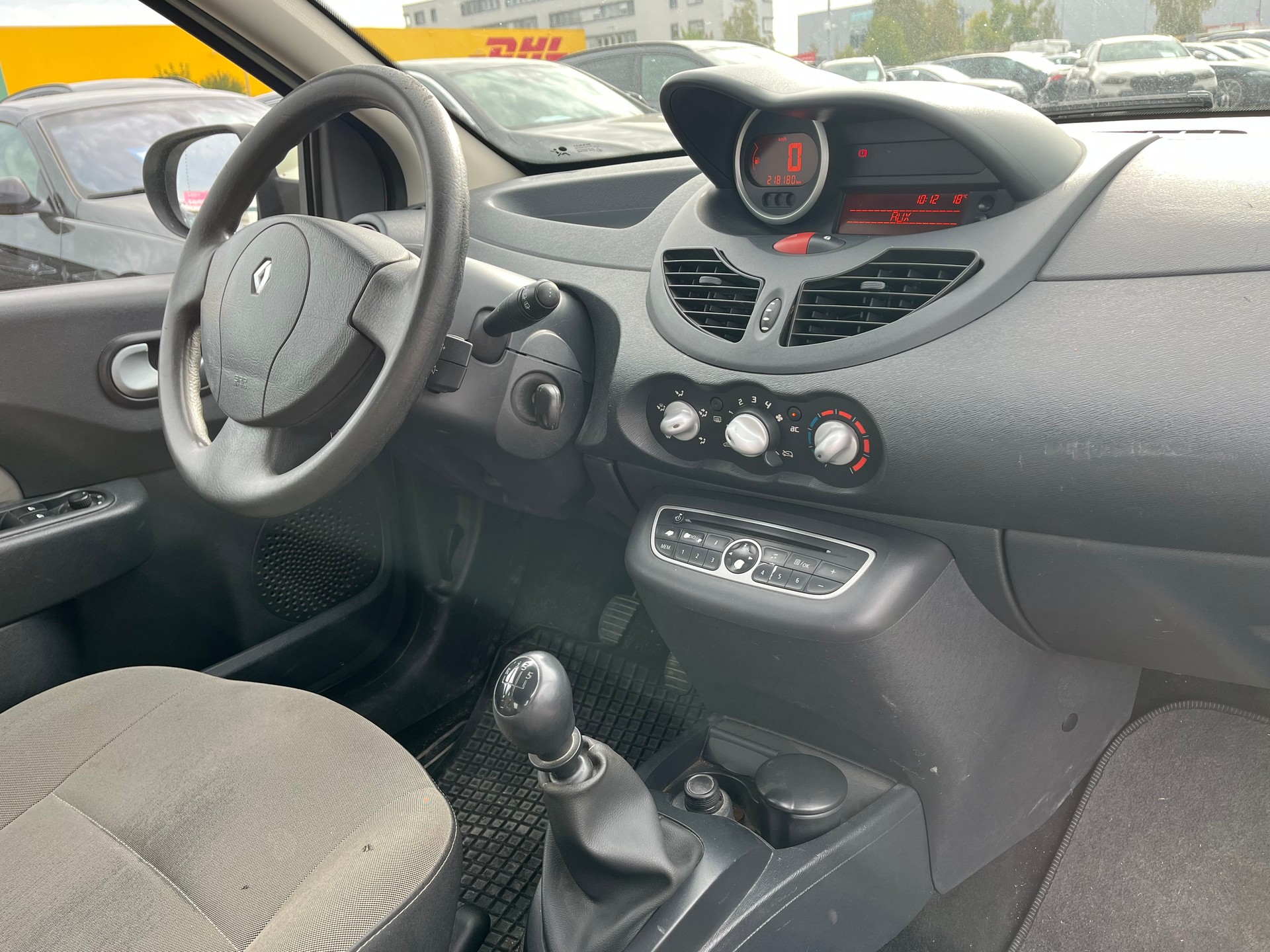 RENAULT Twingo 1.2 16V Dynamique-image-10
