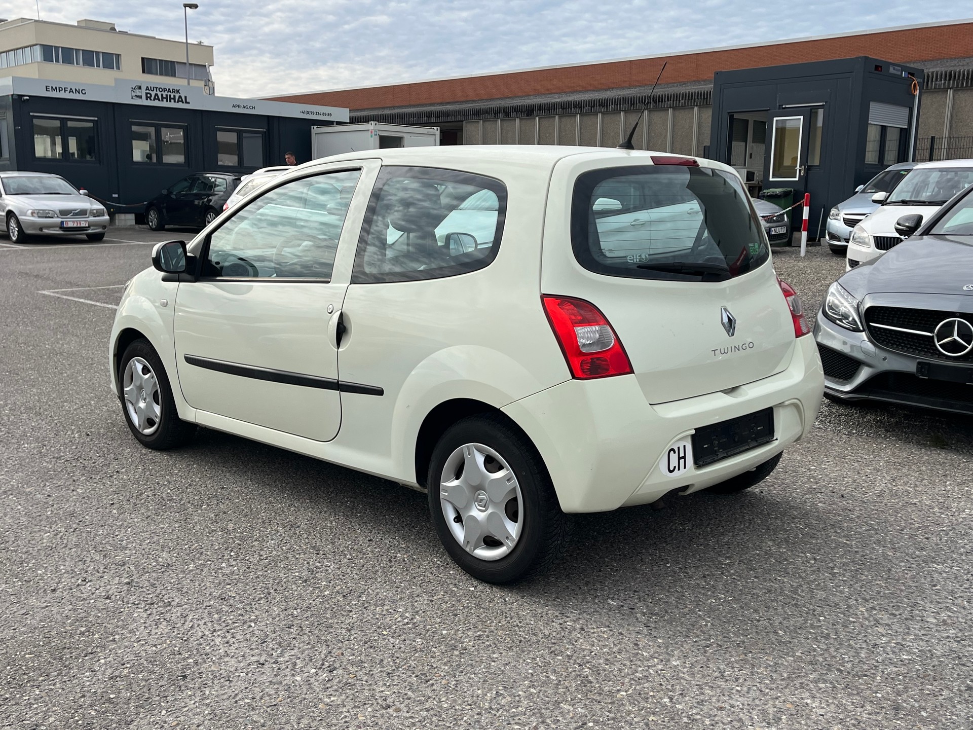 RENAULT Twingo 1.2 16V Dynamique-image-7