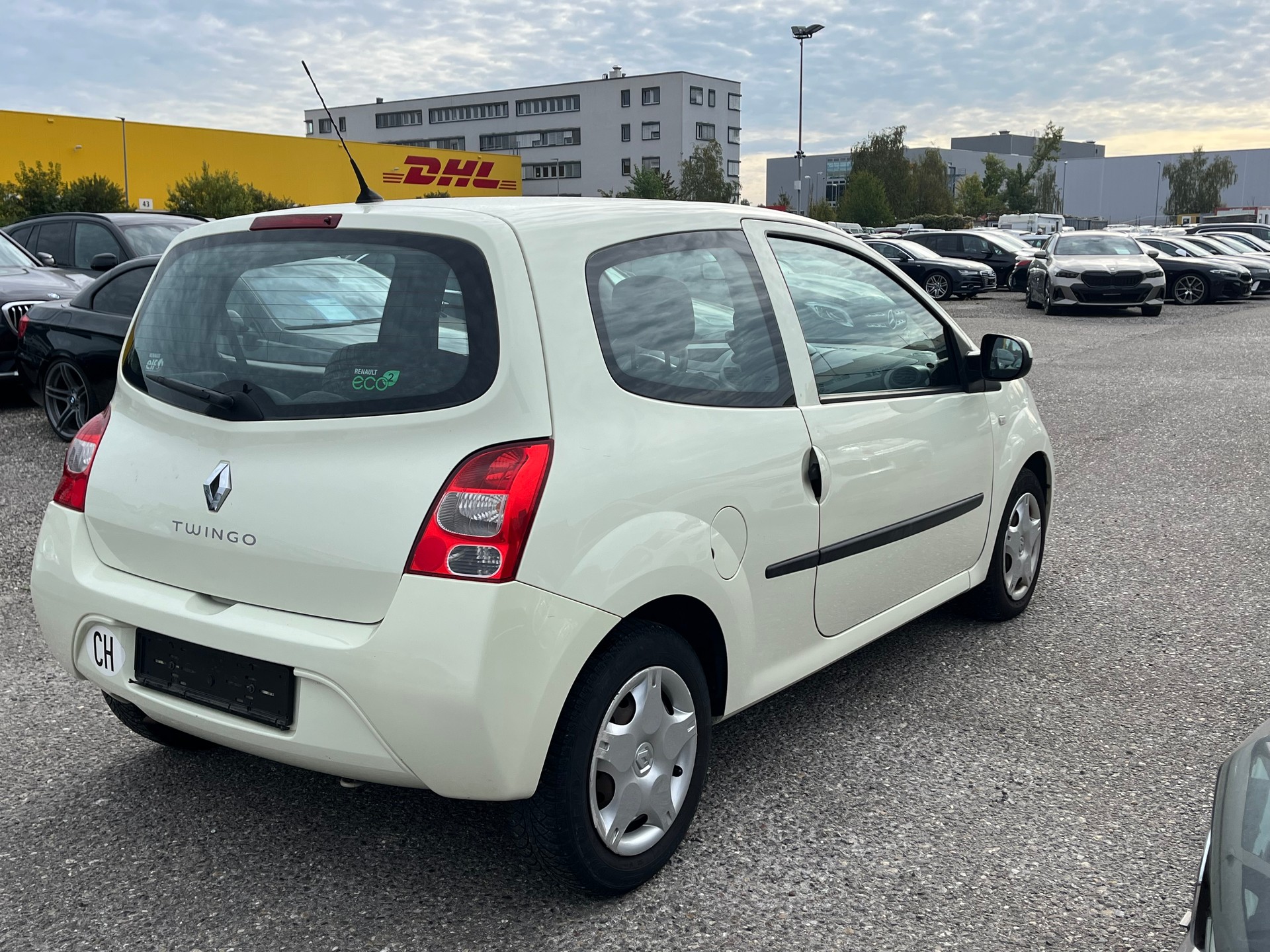 RENAULT Twingo 1.2 16V Dynamique-image-5