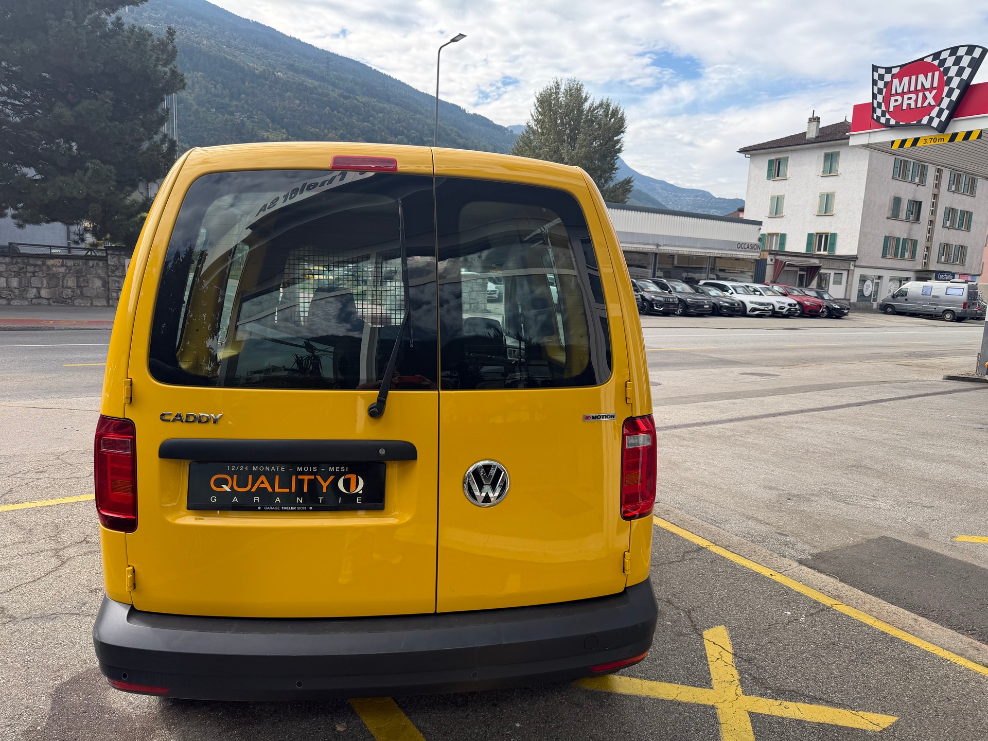 VW Caddy 2.0TDI 4Motion BlueMotion Technology DSG-image-5