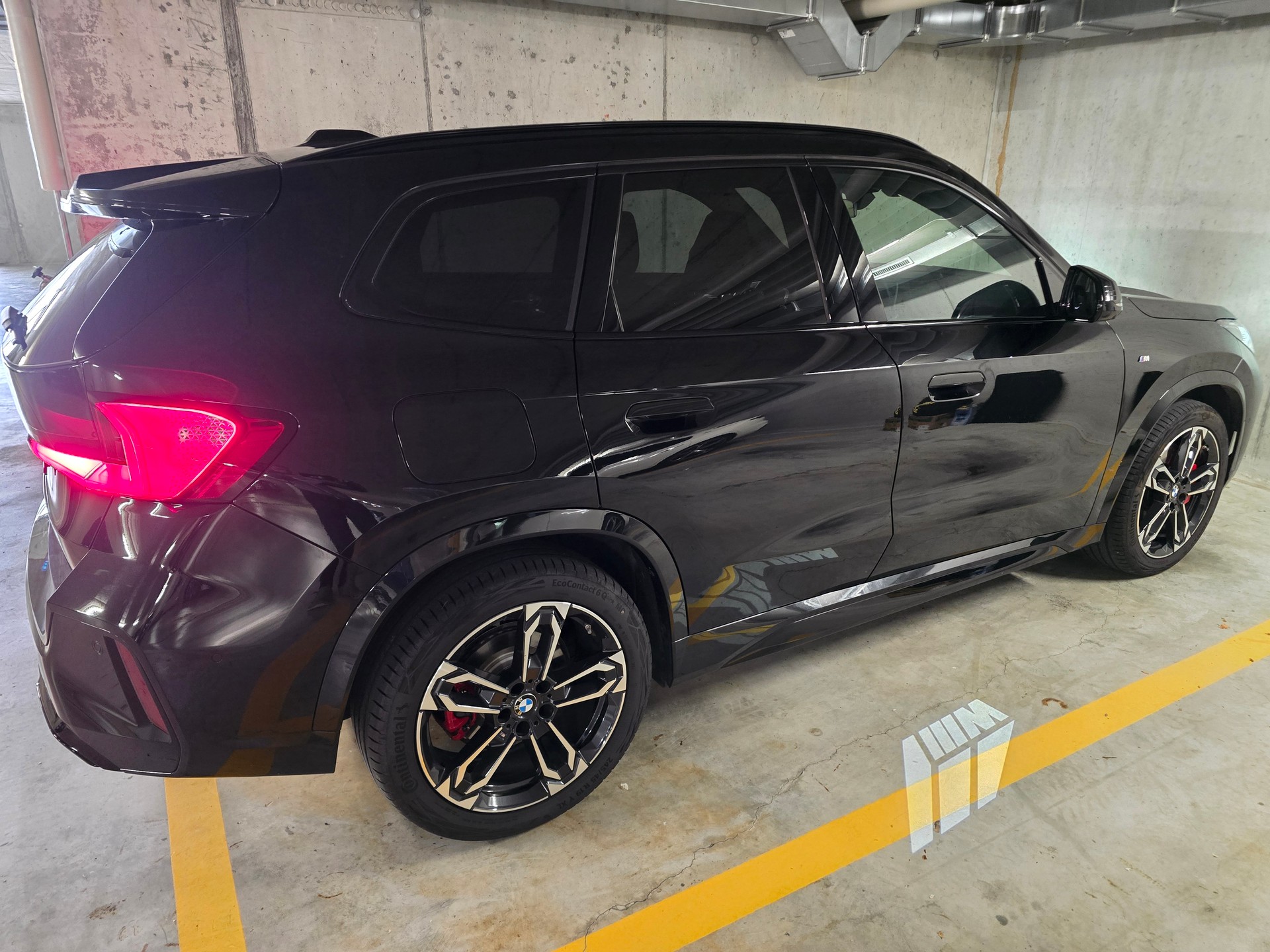 BMW X1 20d xDrive M Sport Pro mit AHK-image-18