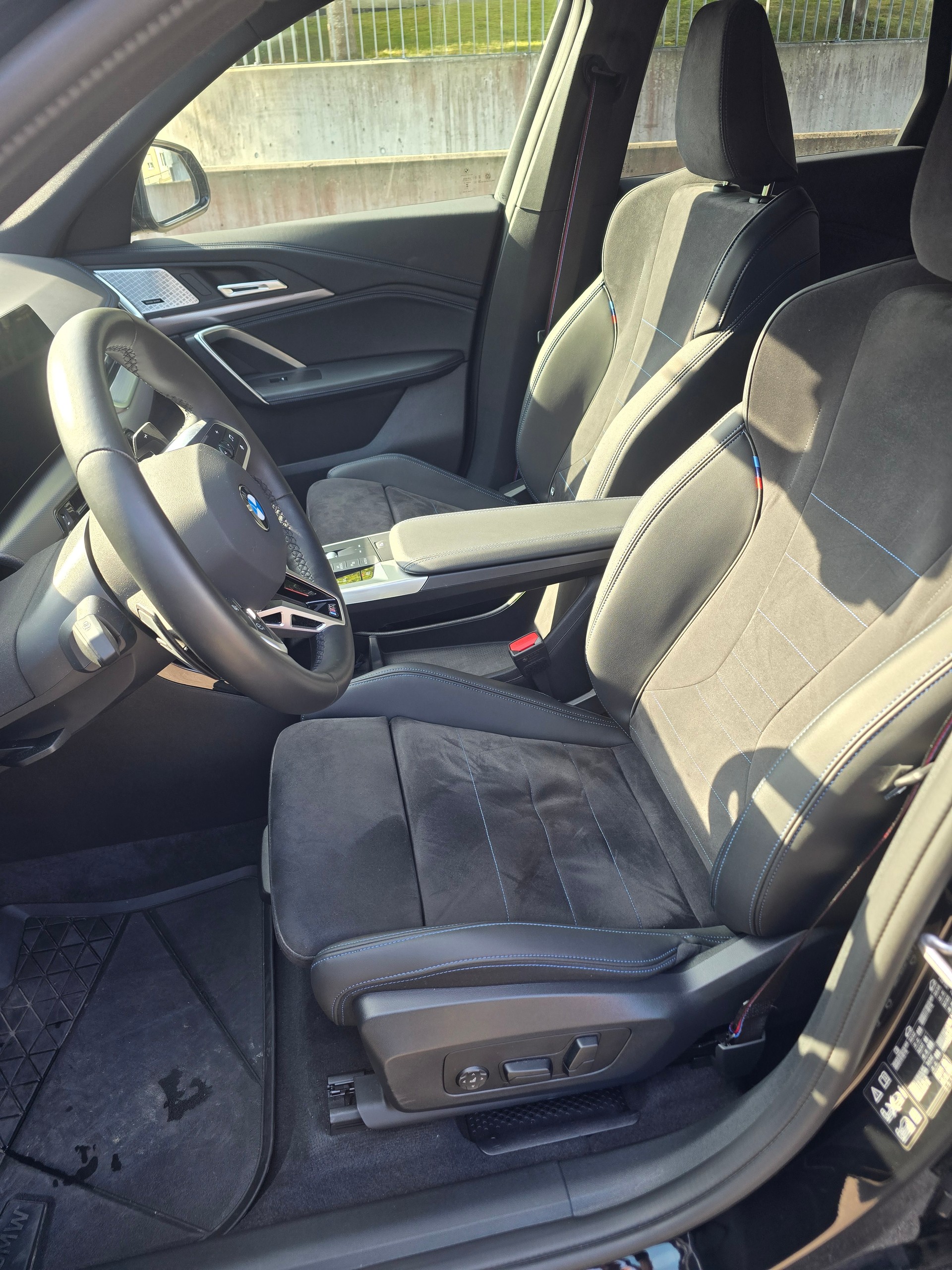 BMW 20d xDrive M Sport Pro-image-6