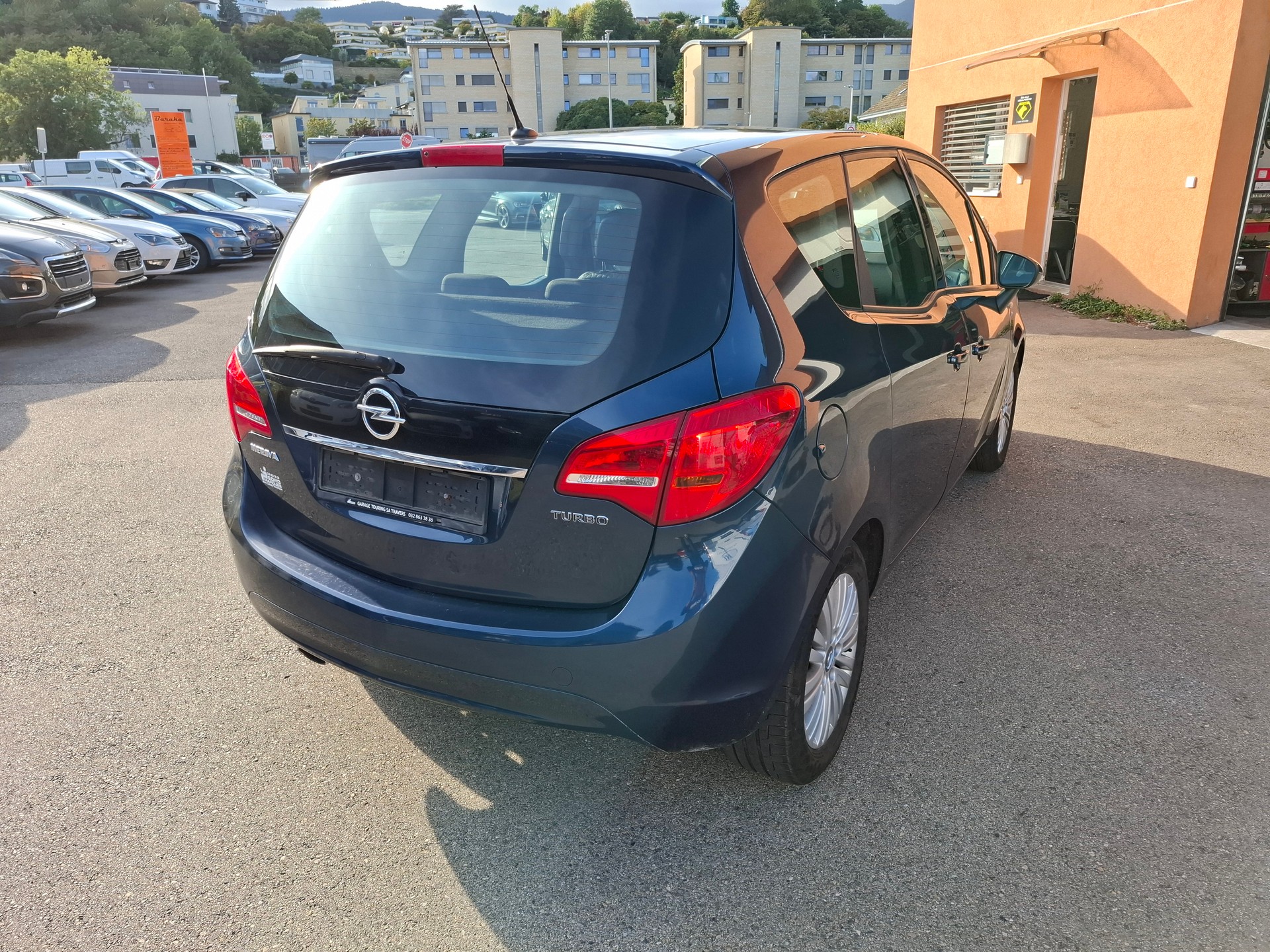 OPEL Meriva 1.4 Turbo Active Edition-image-1
