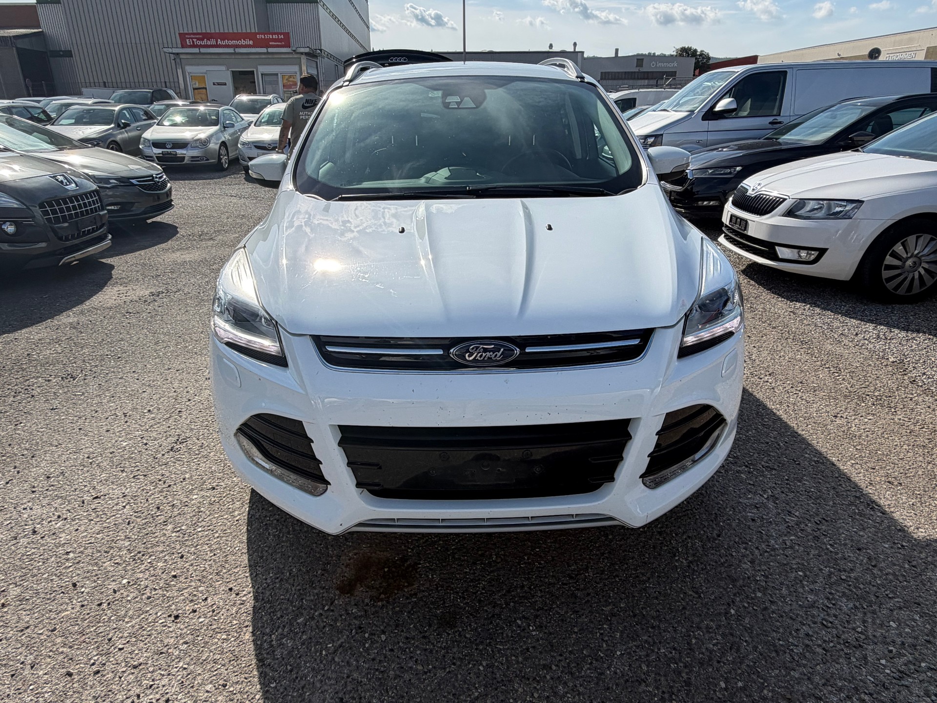 FORD Kuga 2.0 TDCi Carving 4WD PowerShift-image-1