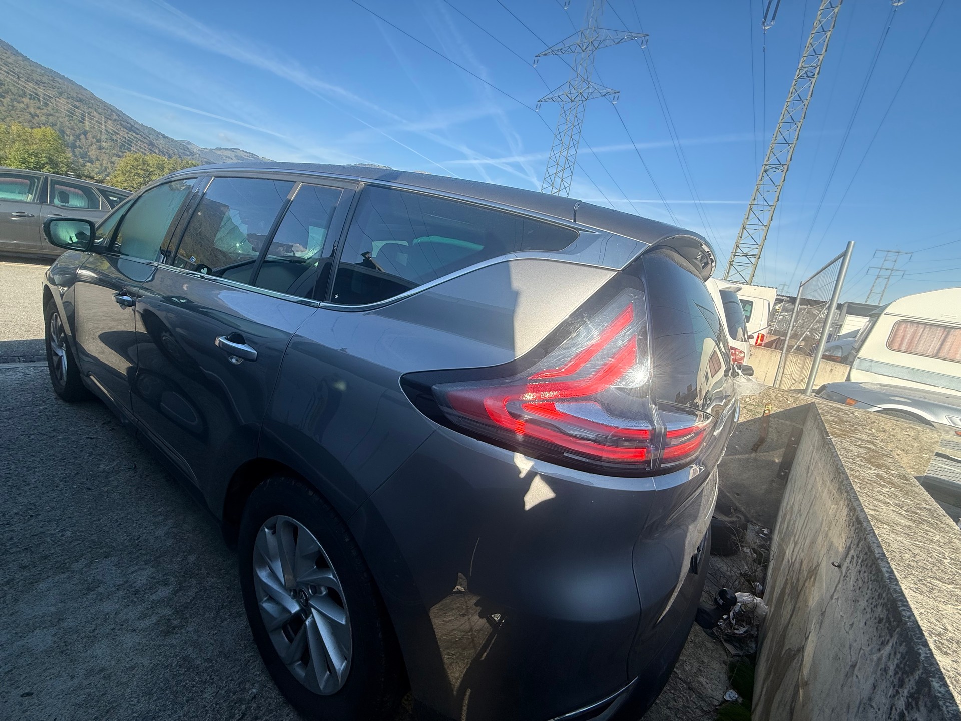 RENAULT Espace 1.6 TCe Initiale EDC-image-4