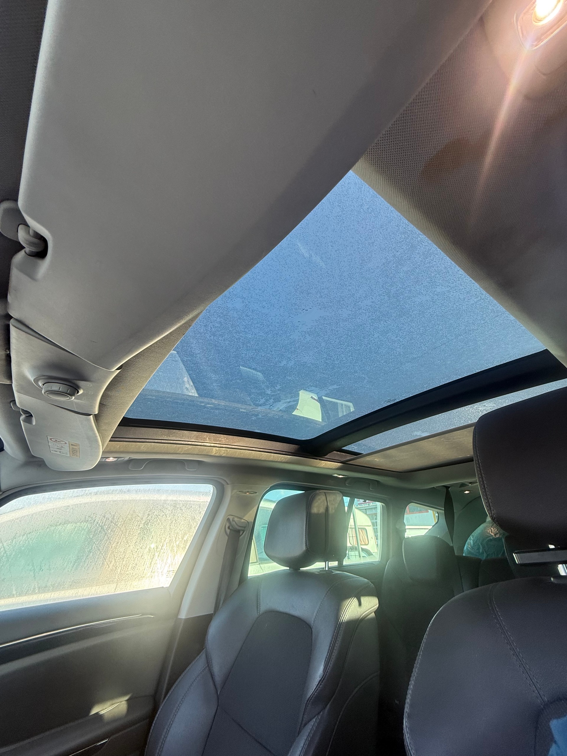 RENAULT Espace 1.6 TCe Initiale EDC-image-10
