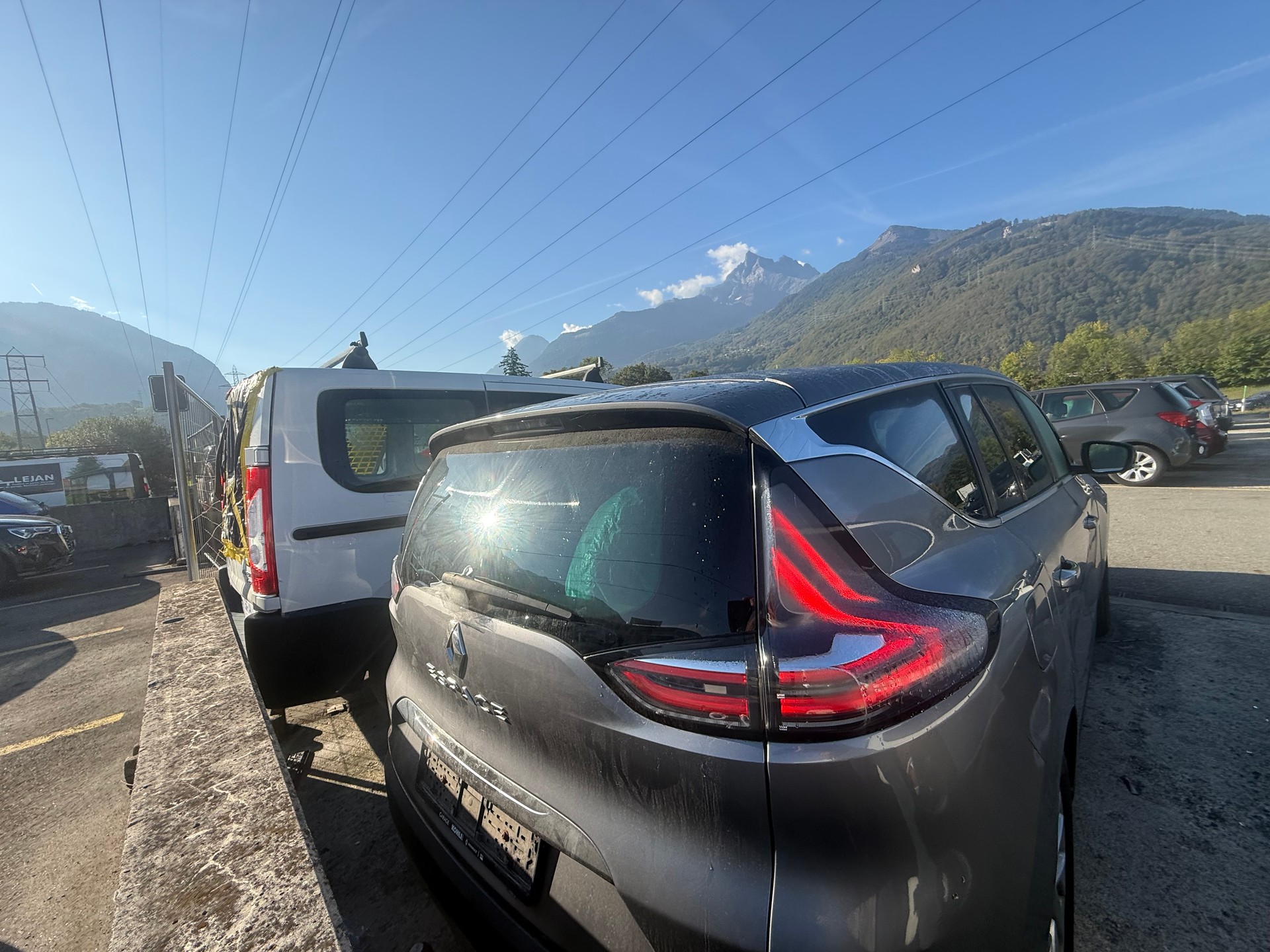 RENAULT Espace 1.6 TCe Initiale EDC-image-5