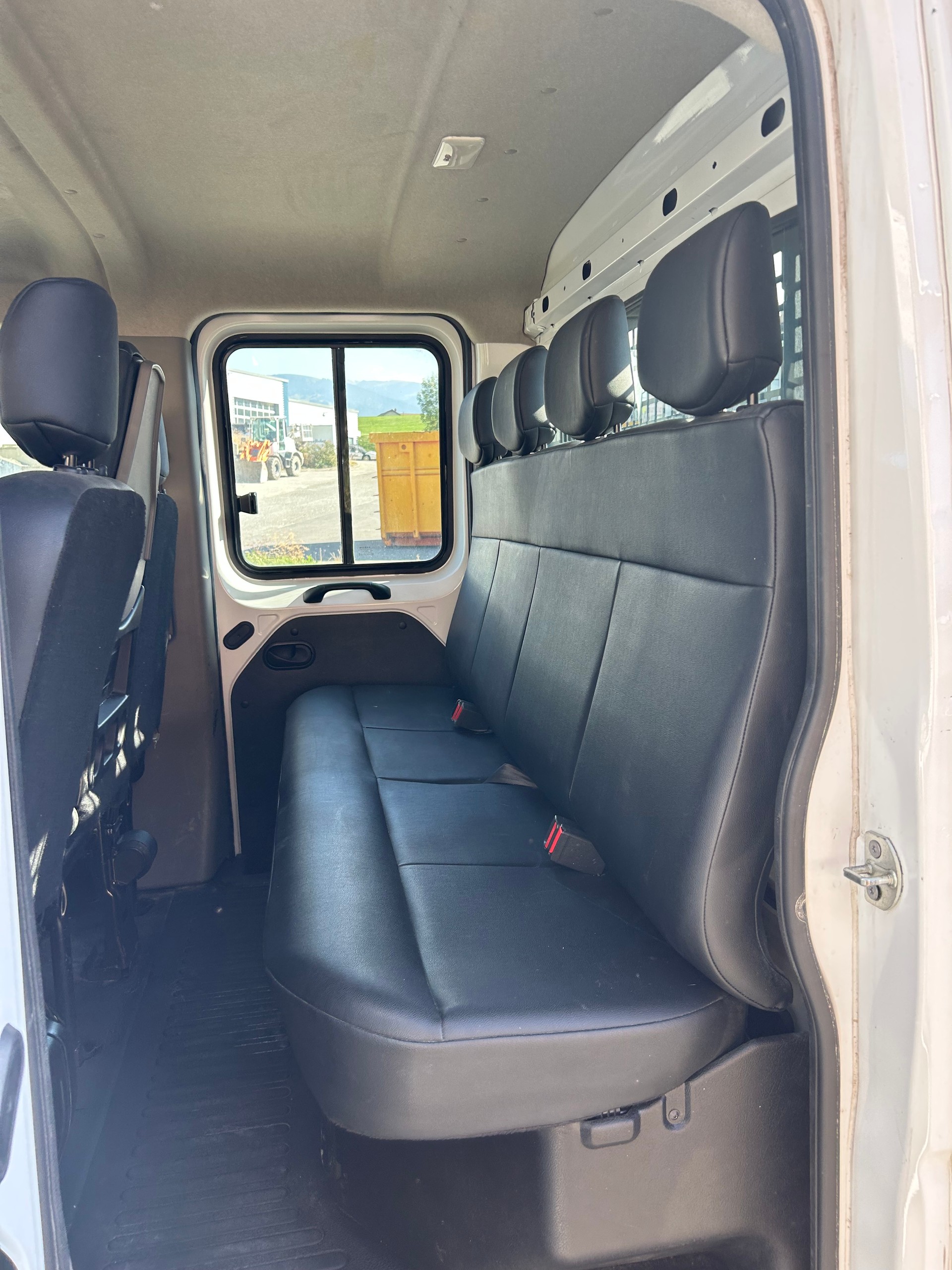 RENAULT Master T35 dCi145 L3-image-14