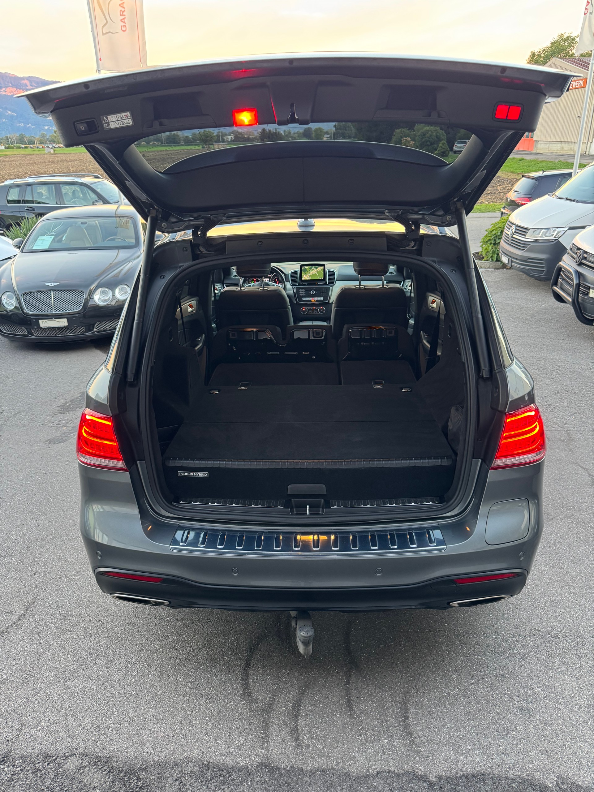 MERCEDES-BENZ GLE 500 e 4Matic AMG-LINE 7G-Tronic-image-20