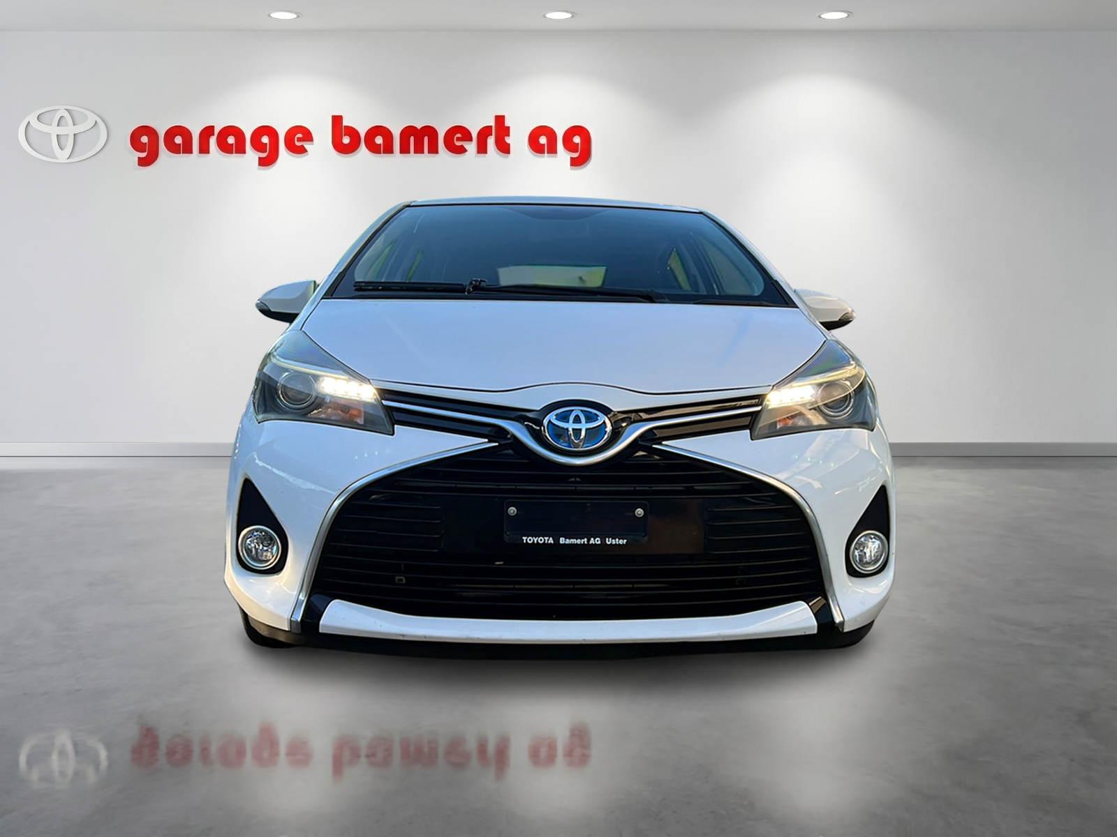 TOYOTA Yaris 1.5 VVT-i HSD Luna-showroom-element-1