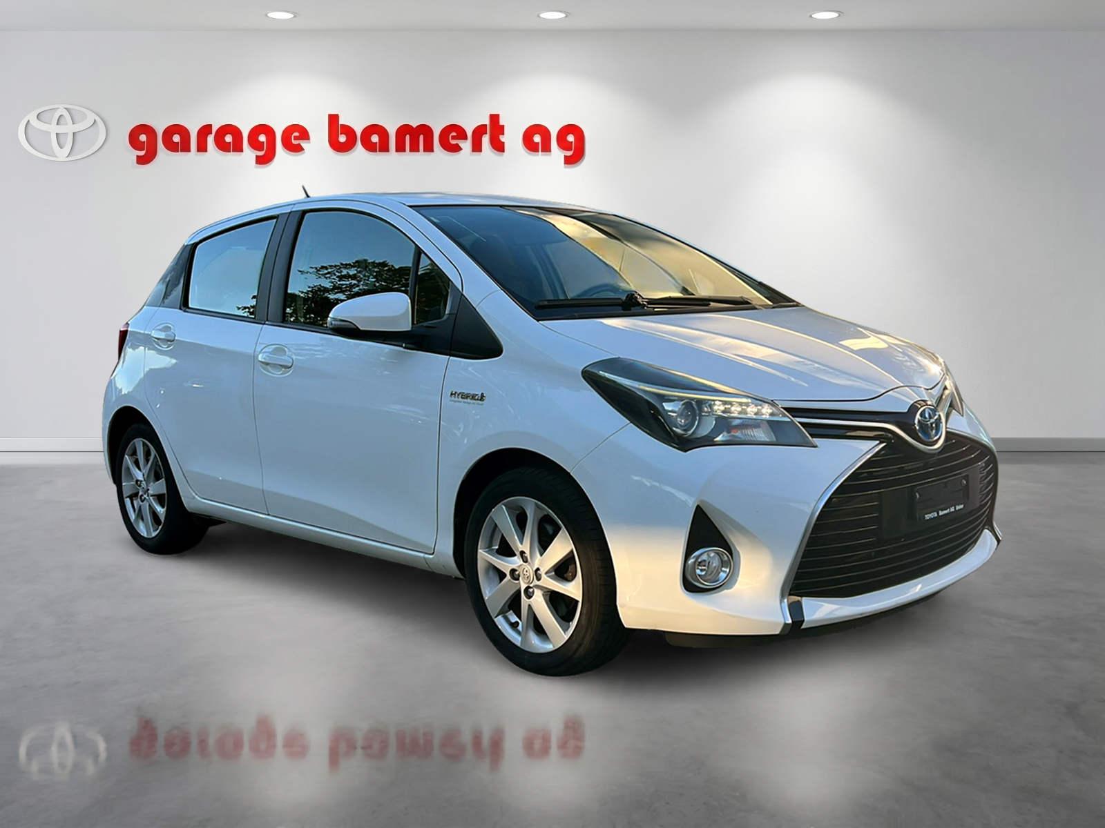 TOYOTA Yaris 1.5 VVT-i HSD Luna-image-2