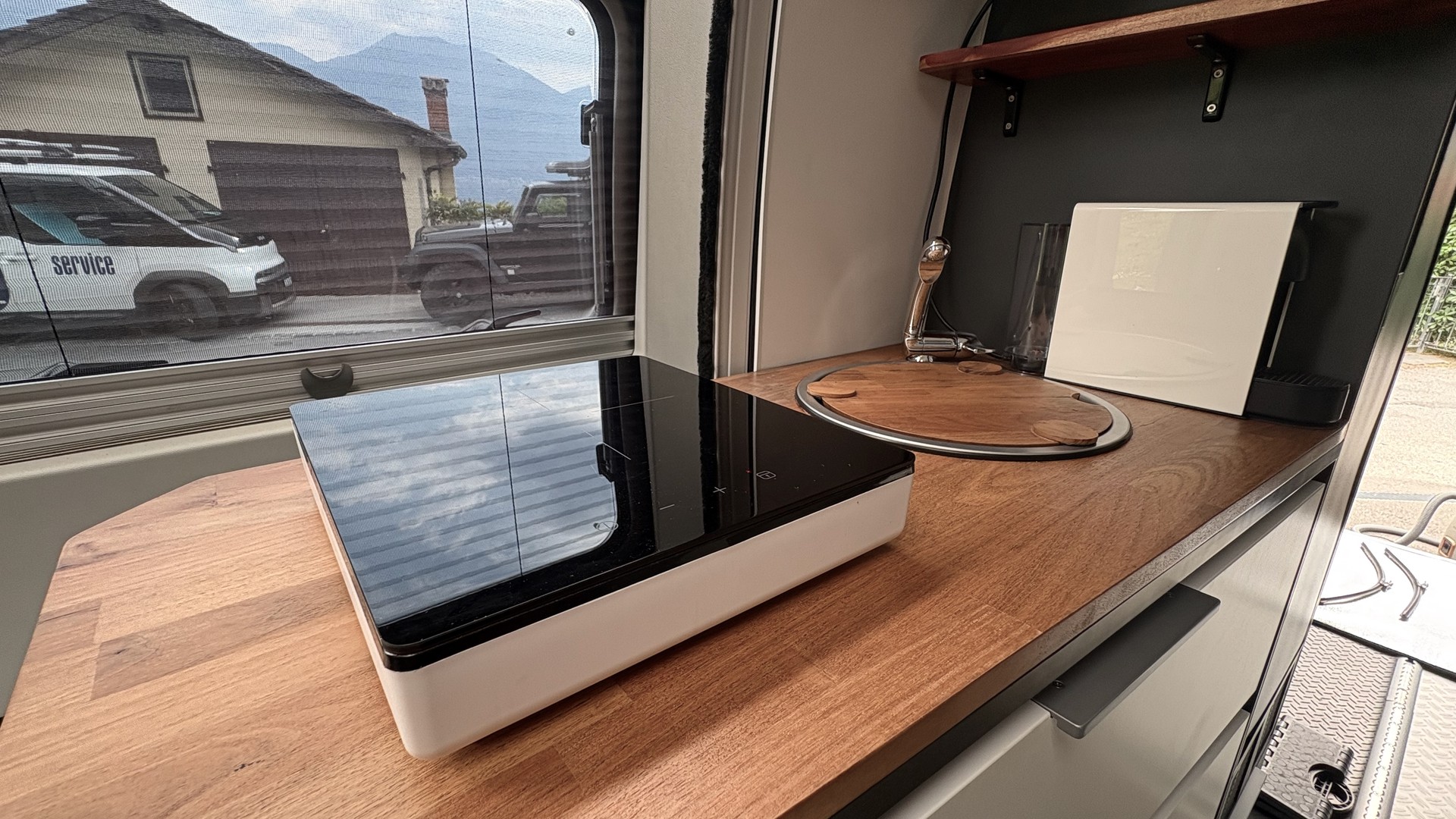 ADRIA Supreme 640 SGX Maxi 40H-image-7