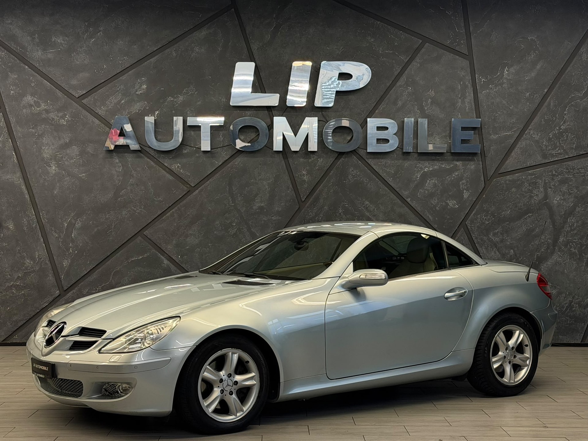 MERCEDES-BENZ SLK 280