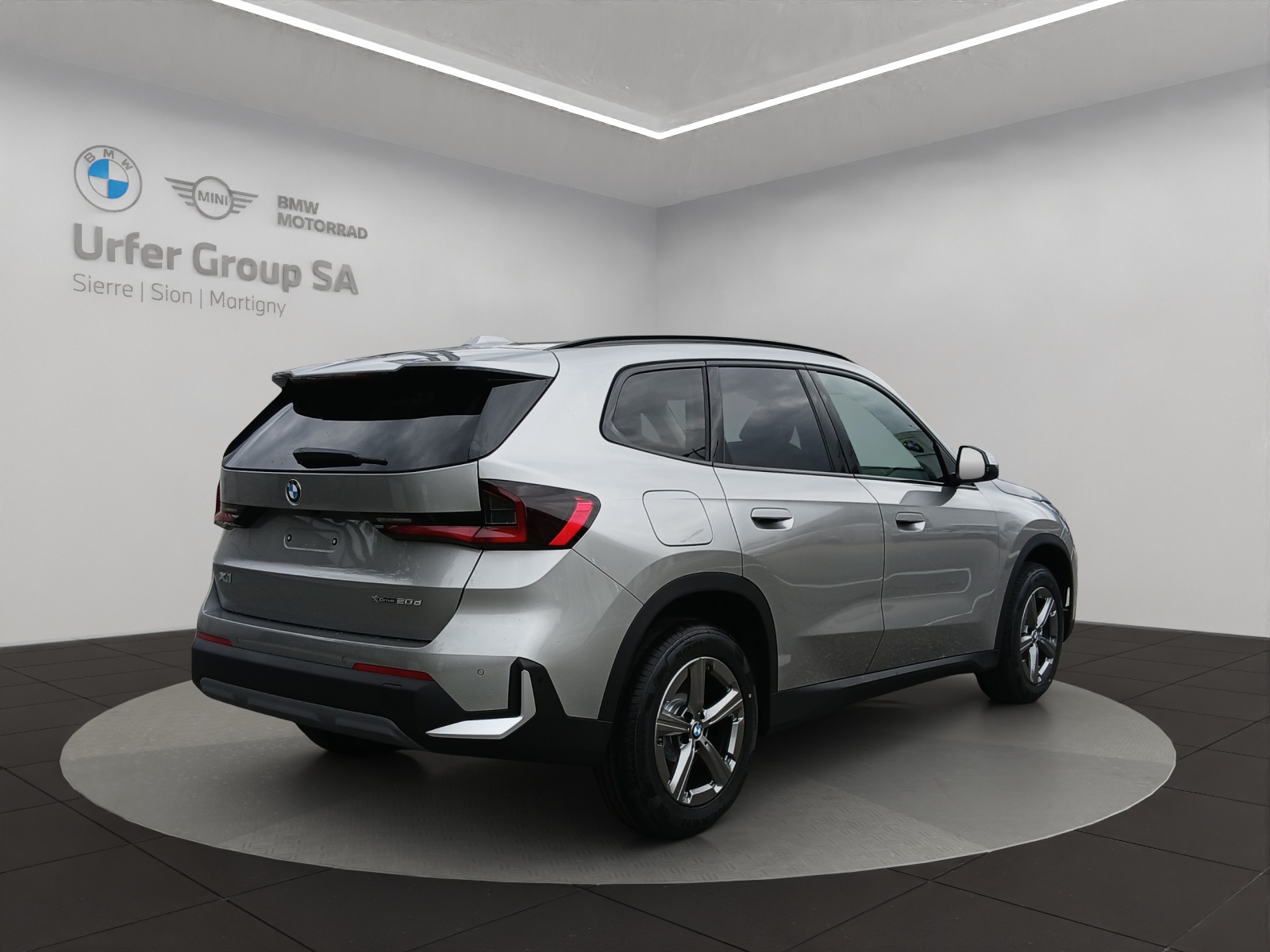 BMW X1 xDrive 20d 48V-image-4