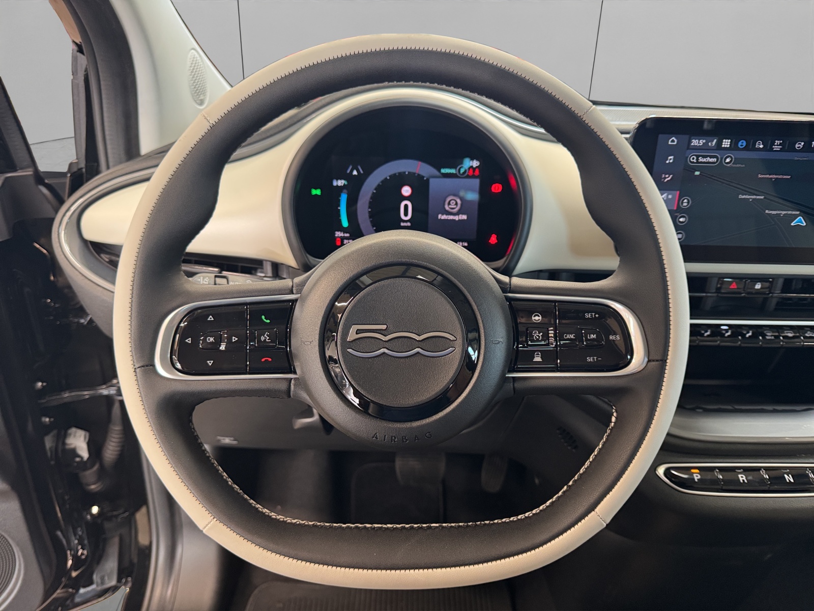 FIAT 500 La Prima-image-10