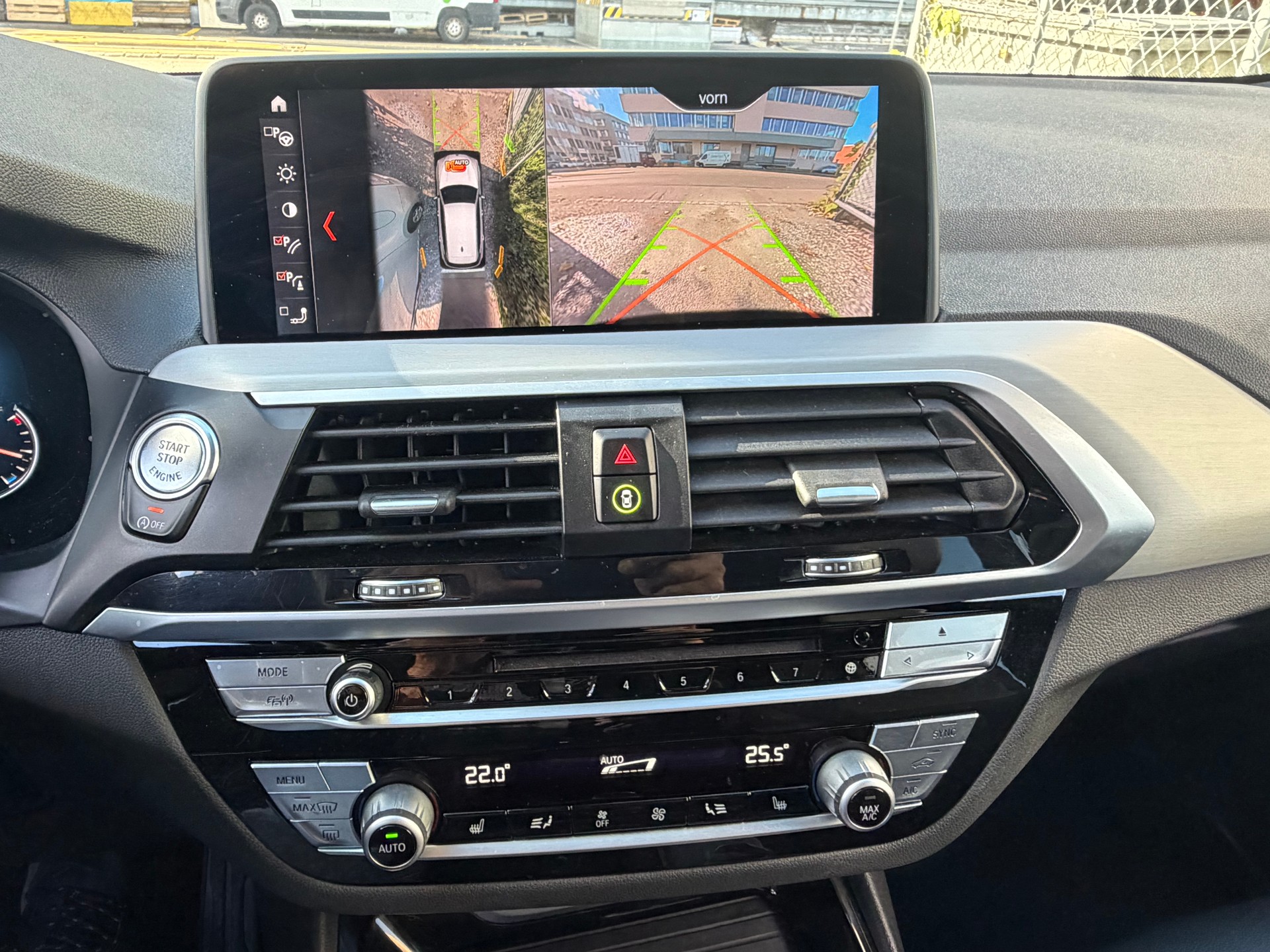 BMW X3 xDrive 30d*** M Sport*** Steptronic--360°-Kamera-image-20