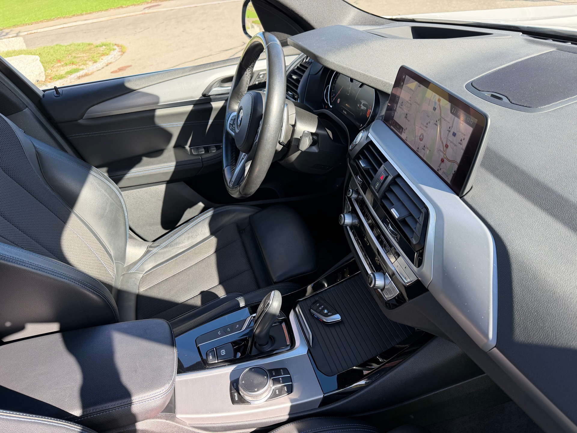 BMW X3 xDrive 30d*** M Sport*** Steptronic--360°-Kamera-image-17