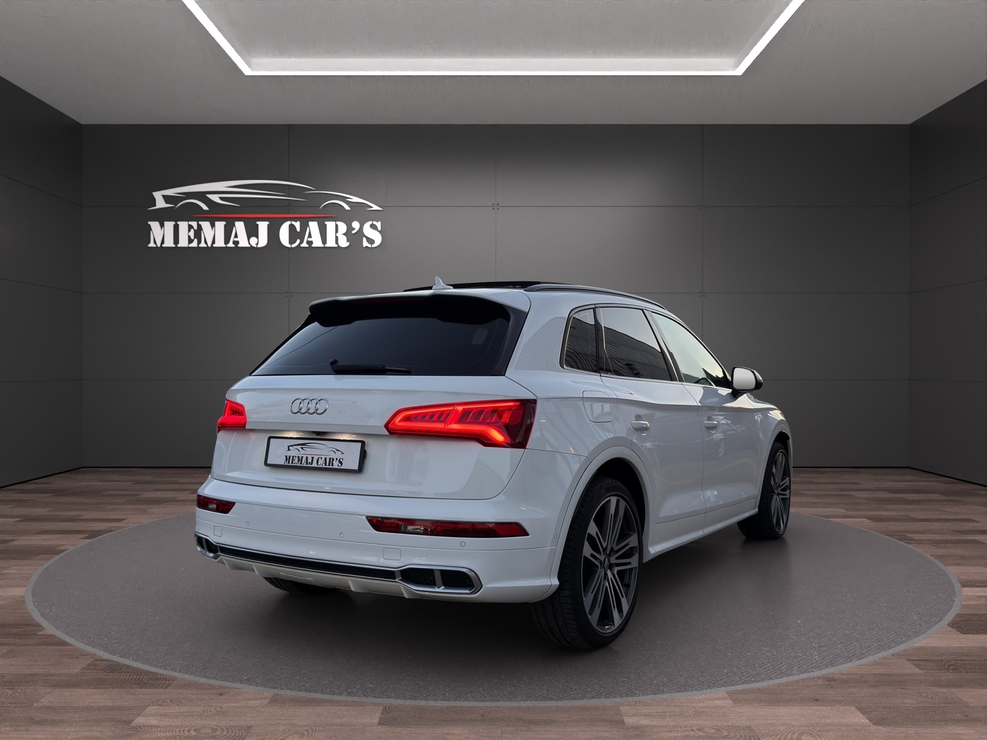 AUDI SQ5 3.0 TFSI quattro S-tronic Pano/head up-image-5