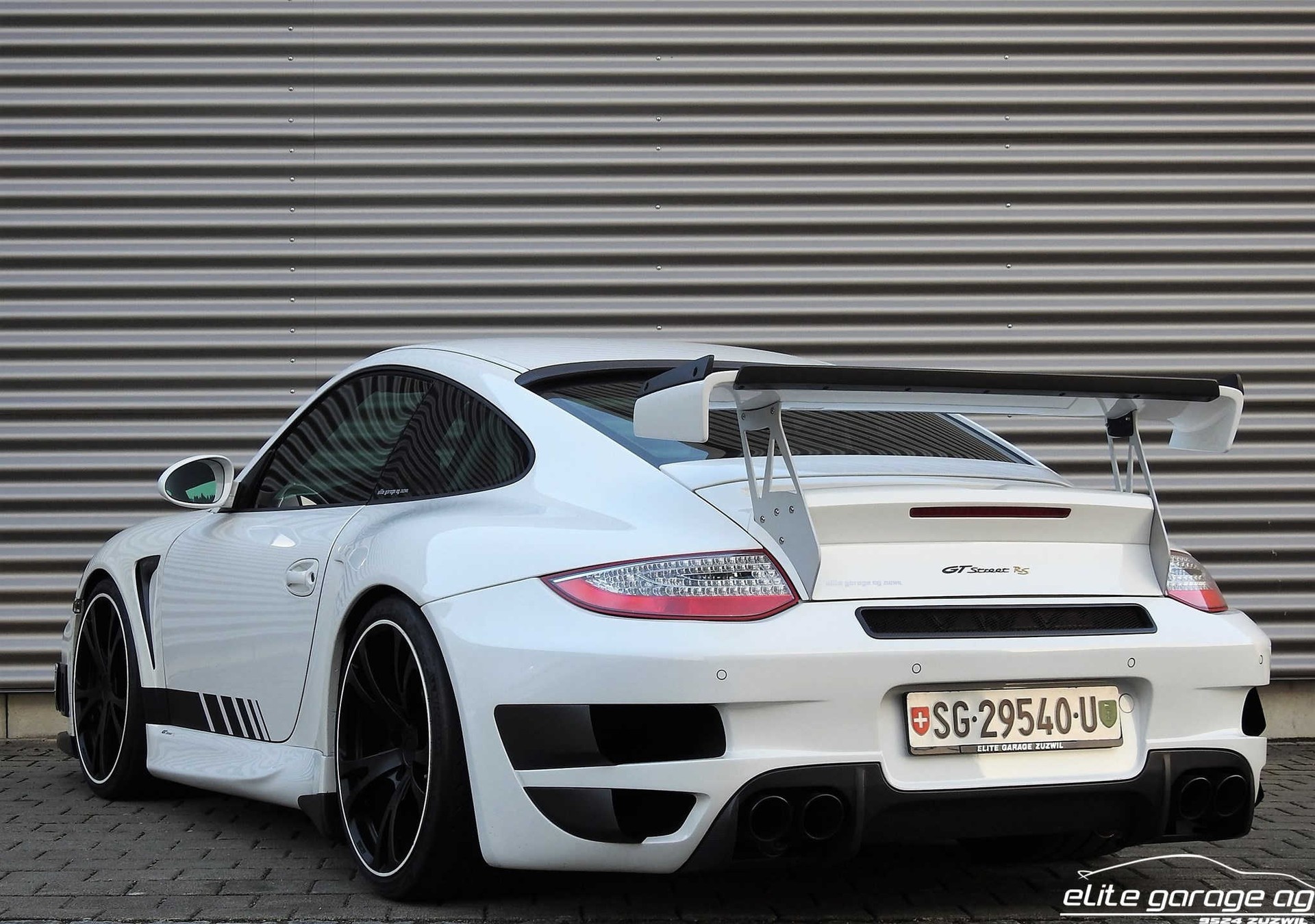 PORSCHE 911 GT2 TECHART GT STREET RS-image-4