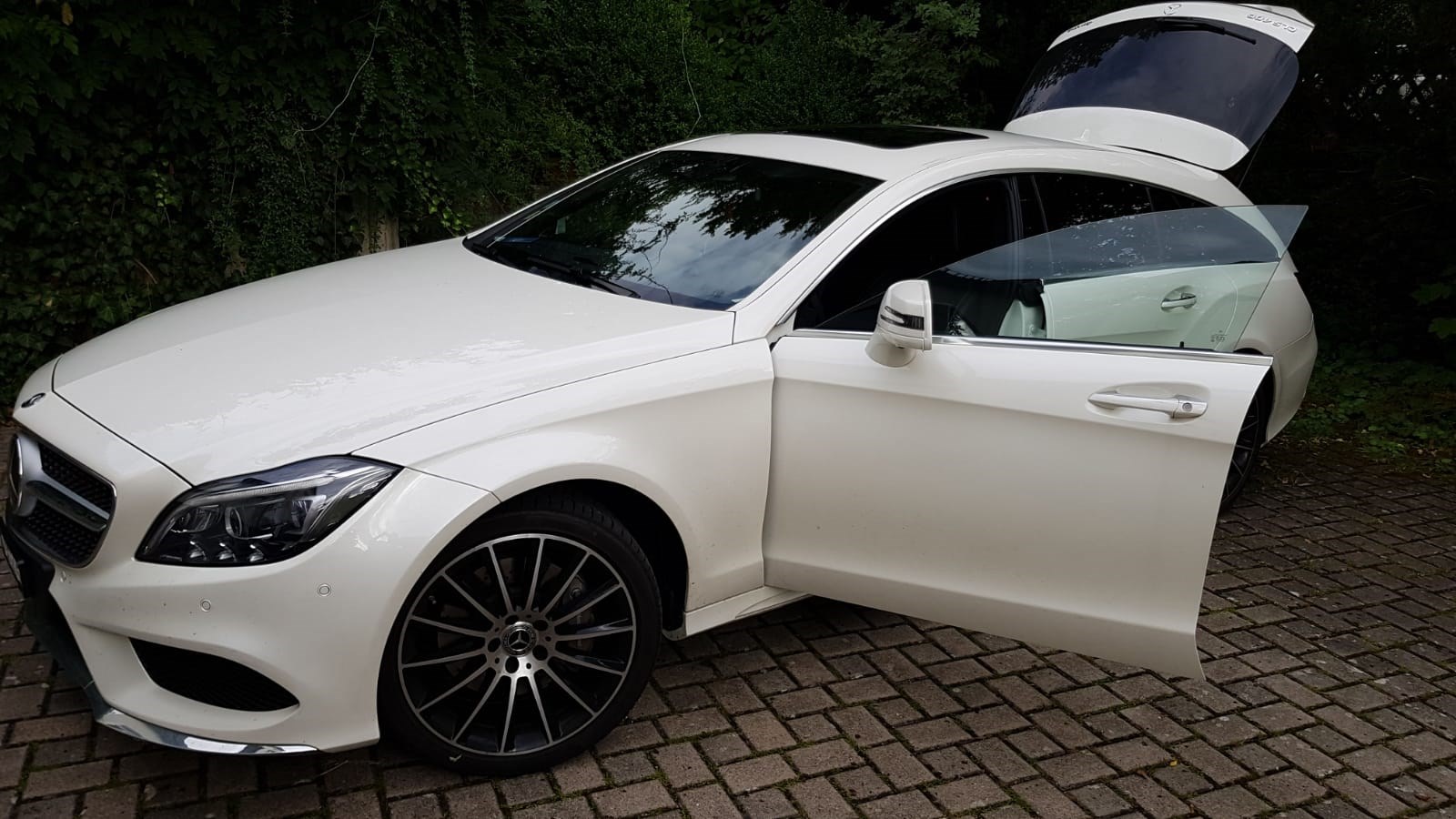 Car photo