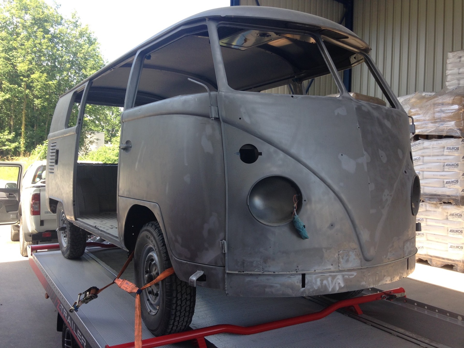 VW T1-image-11