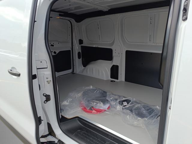 CITROEN JUMPY Kaw. M 50 kWh Swiss Edition-image-12