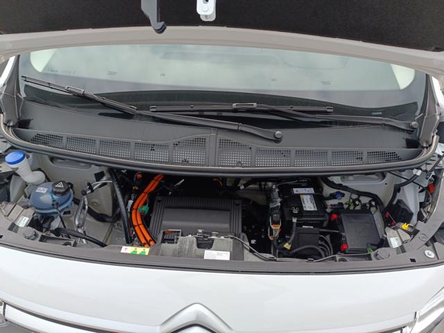 CITROEN JUMPY Kaw. M 50 kWh Swiss Edition-image-8