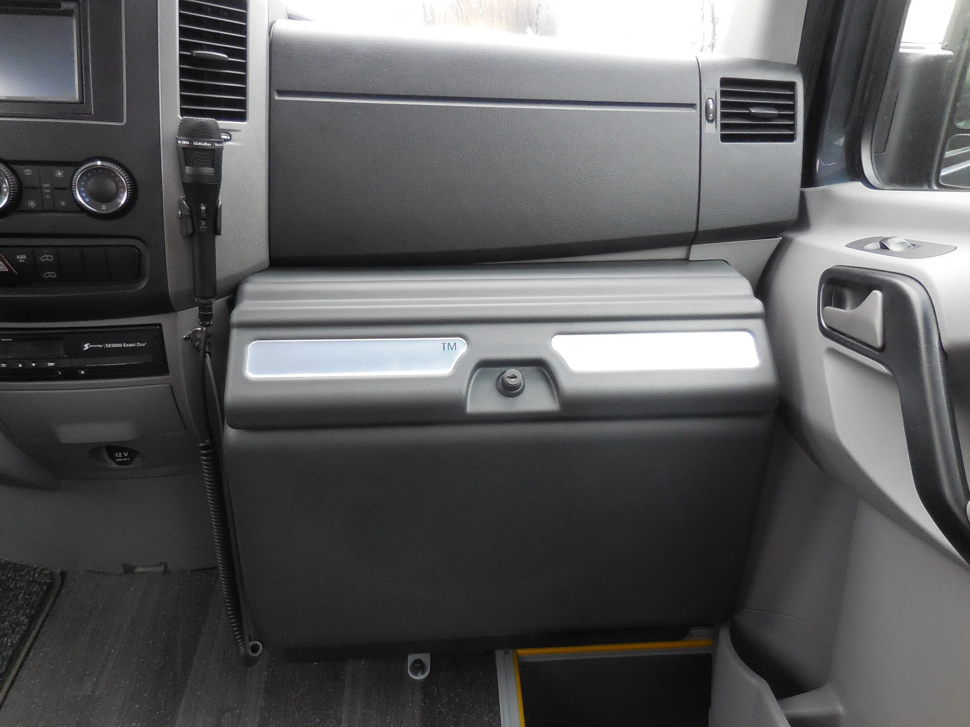 MERCEDES-BENZ Sprinter 316 Cabriobus (B27)-image-6